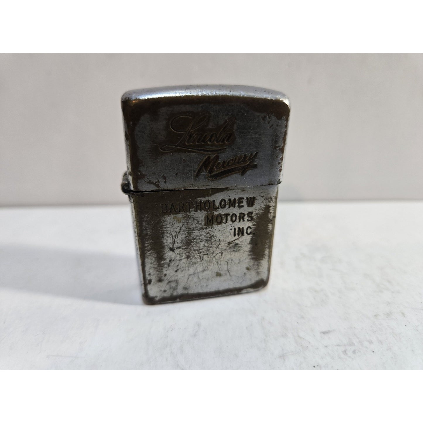 Vintage LINCOLN MERCURY Zippo Lighter Pat # 2032695 3 Barrel Hinge 7845/33