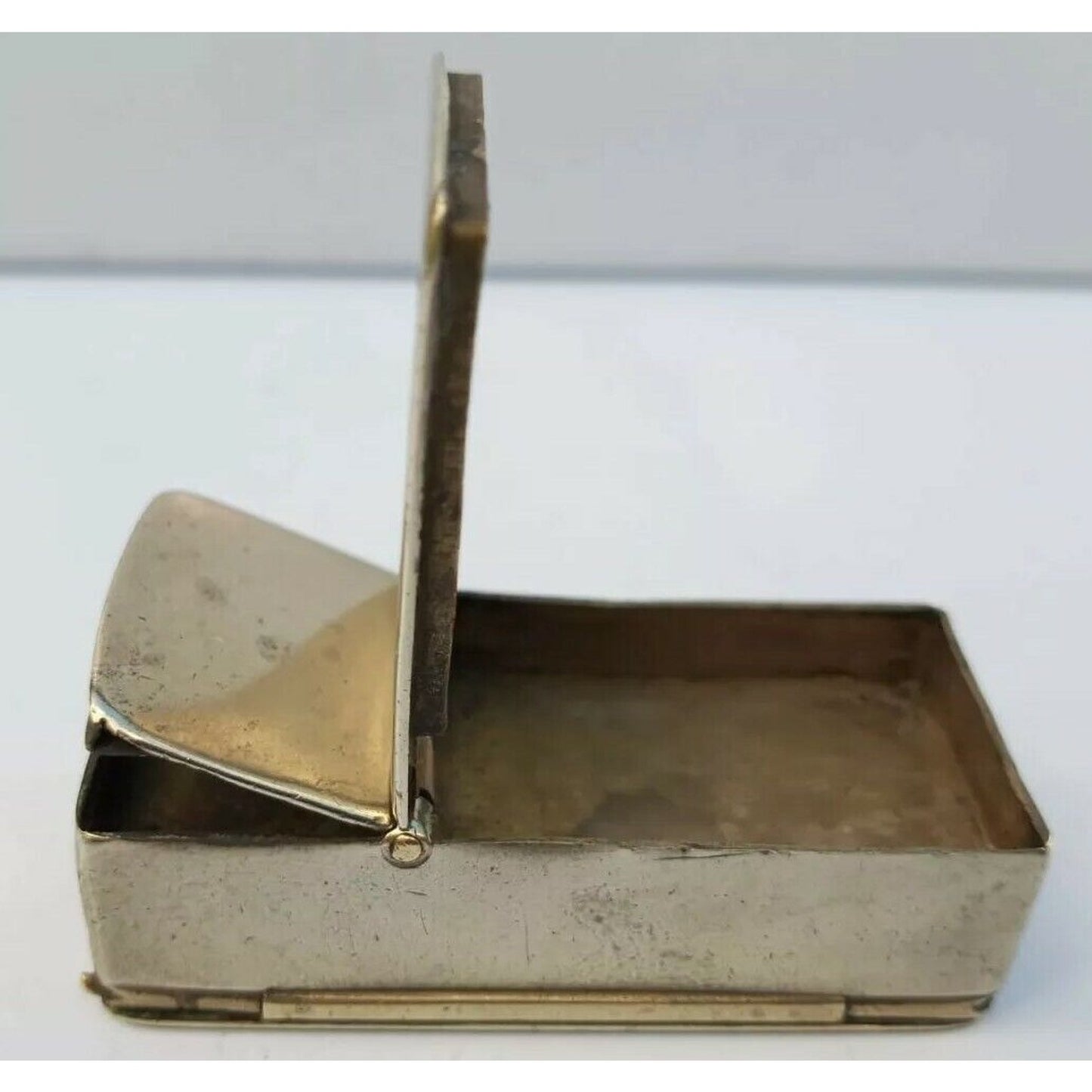 Vintage Silver 3 Compartments Snuff, Tabaco Stamp Safe, CASE, Vesta / Holder