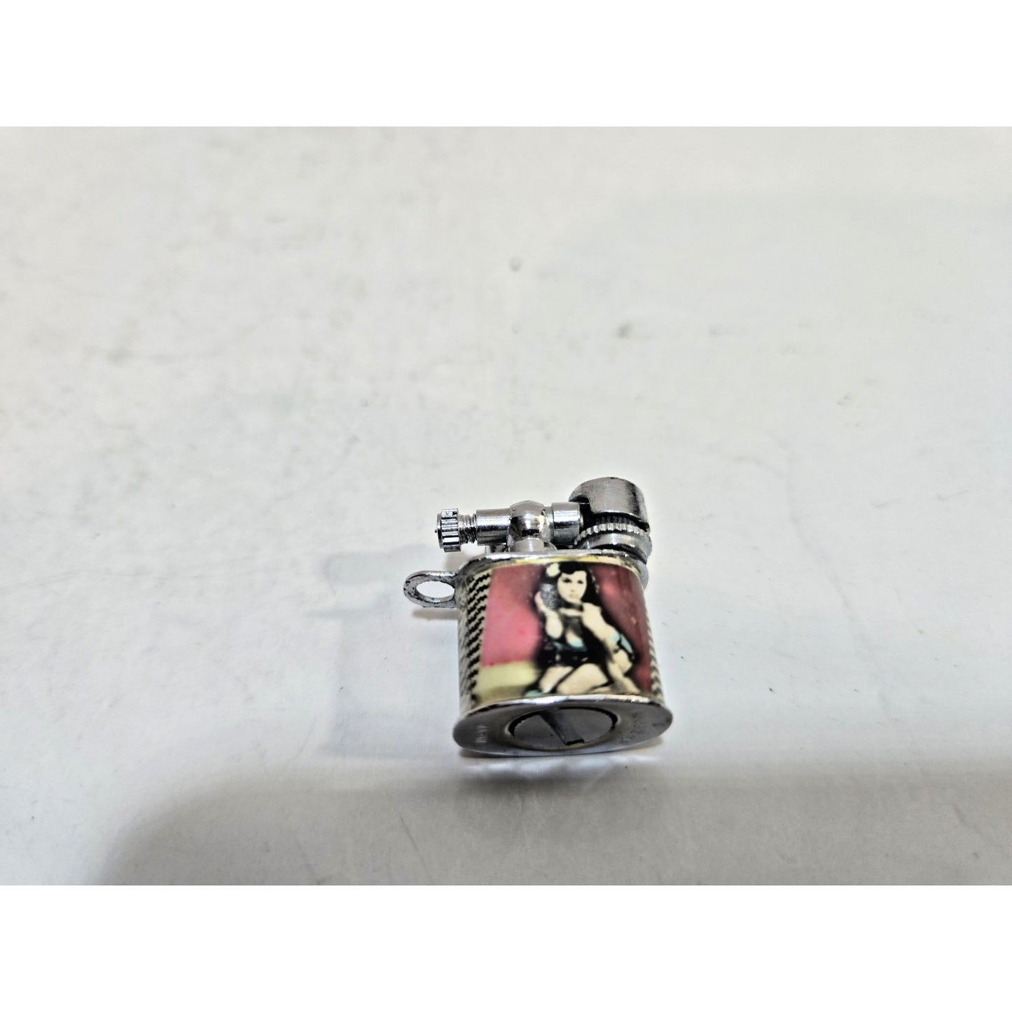 NOS Working Vintage Miniature Girlie Pin-Up Lift Arm Empress Lighter 7875,69/34