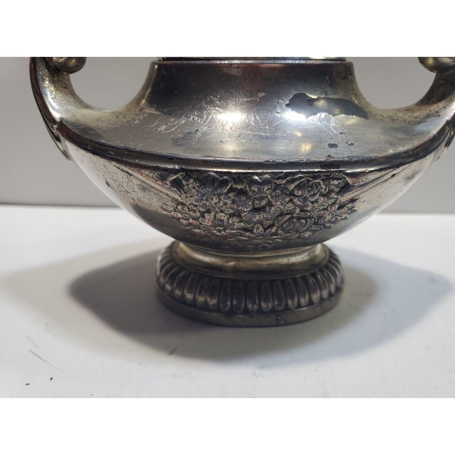 Working Vintage Aladdin Genie Lamp Table Lighter / Occupied Japan / 6677/40