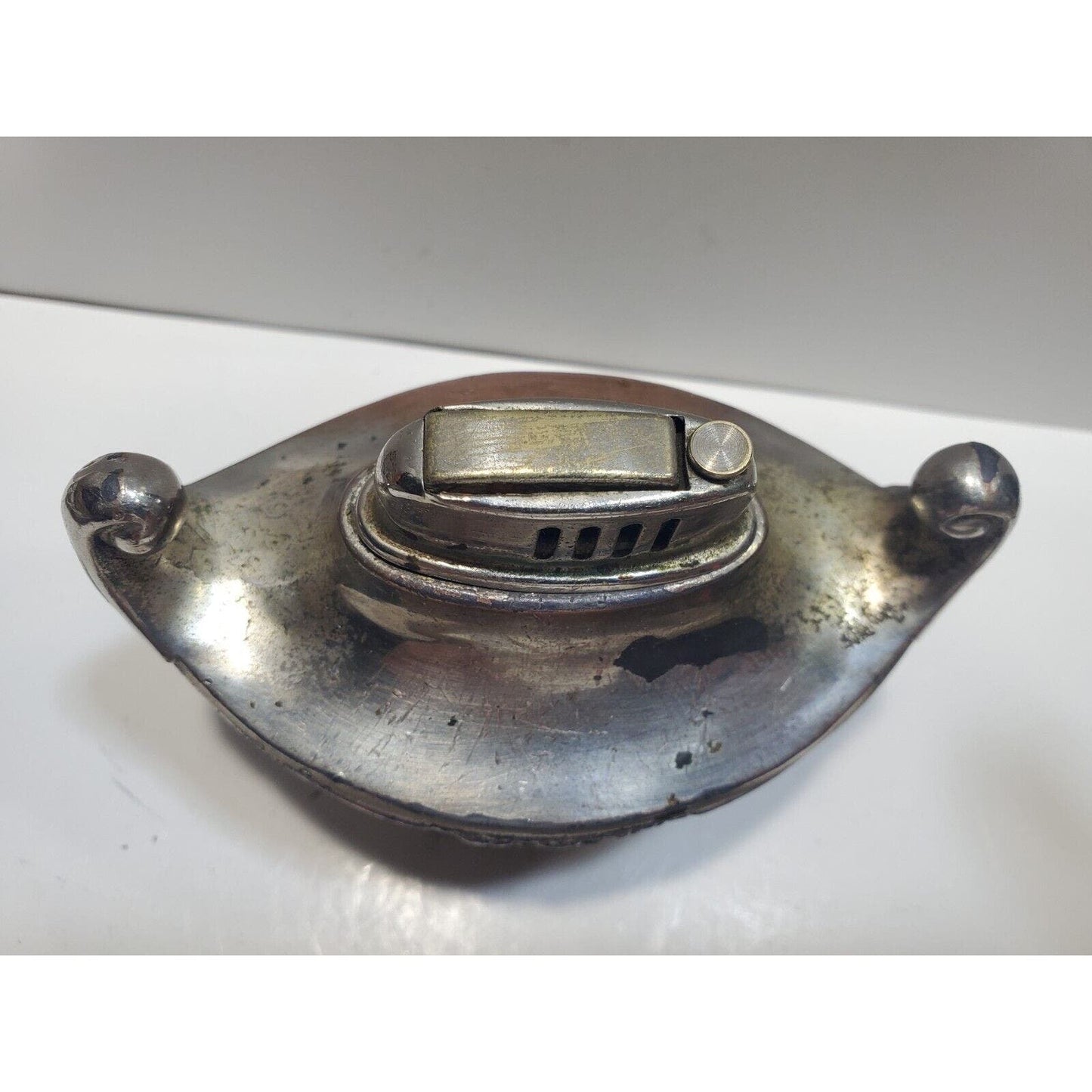 Working Vintage Aladdin Genie Lamp Table Lighter / Occupied Japan / 6677/40