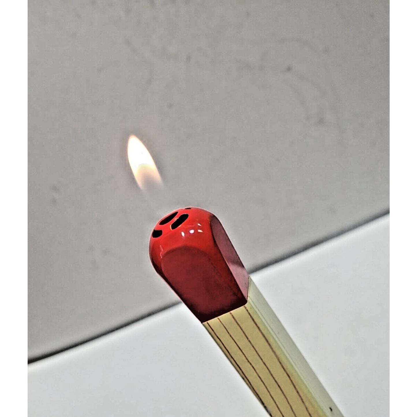 Working Vintage Giant Match Cigarette Lighter 8" 6320/28