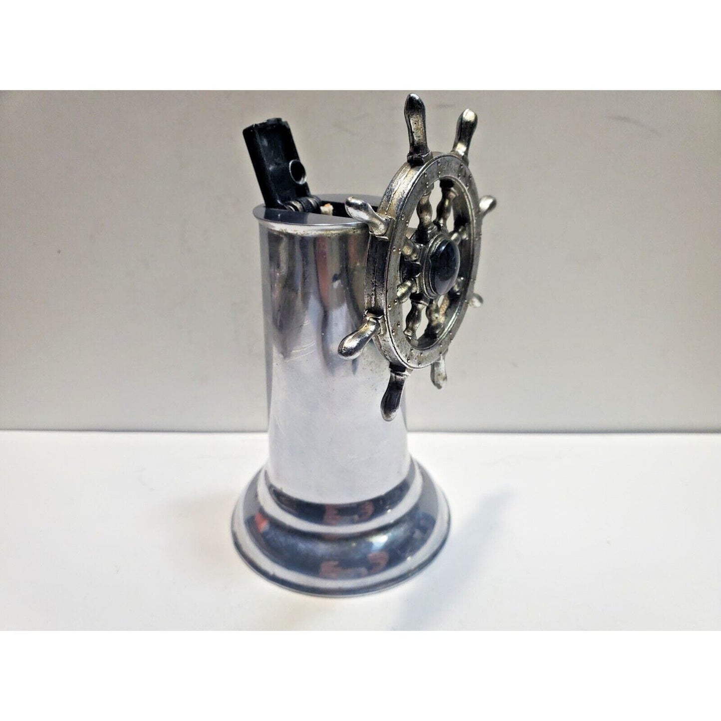 Vintage Unique Working Hamilton Lighter Chrome Nautical Ships Wheel 6463/47
