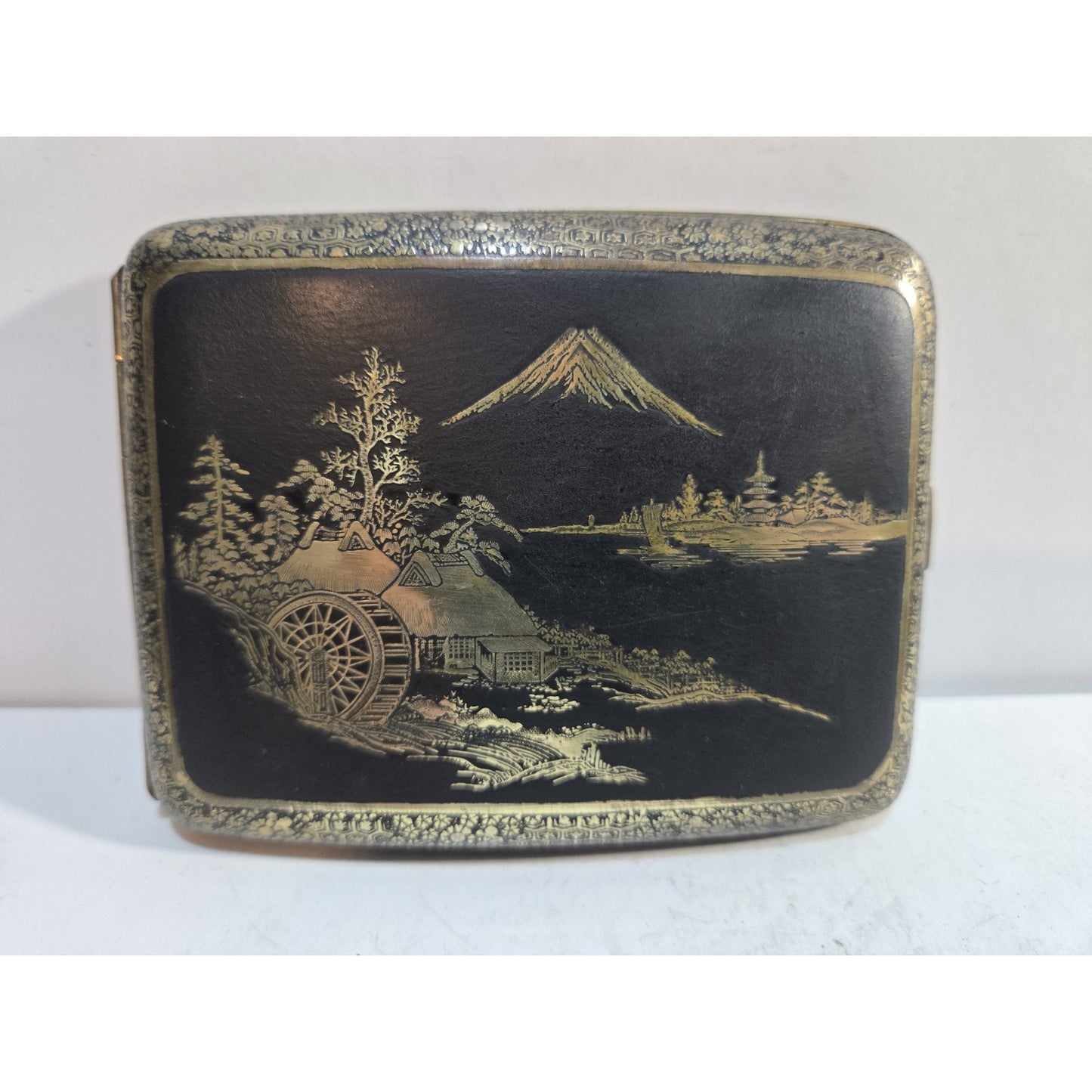 Mt Fuji ANTIQUE Japan Komai Damascene GOLD, Cigarette Case 7860/2