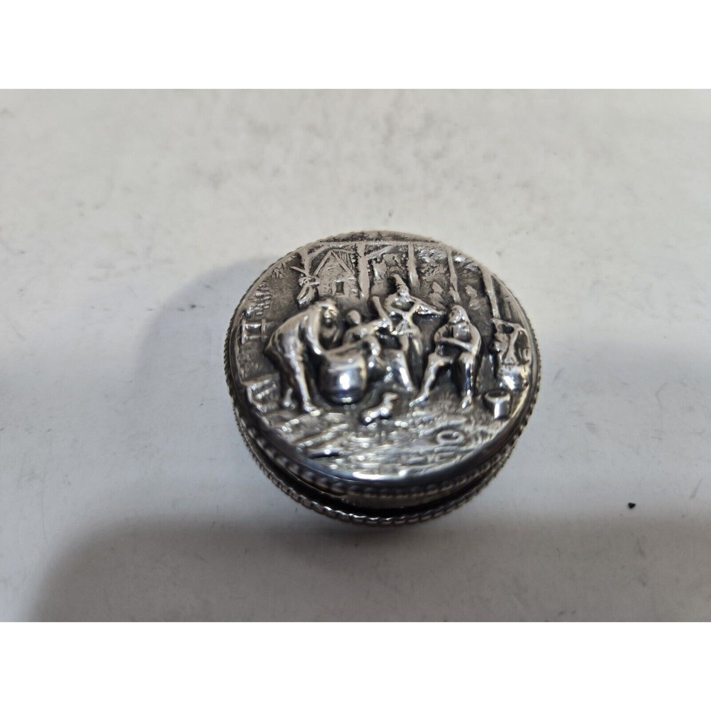 Vintage Hans Jensen Denmark Silver Repousse Snuff Case Pill Box 7319/4