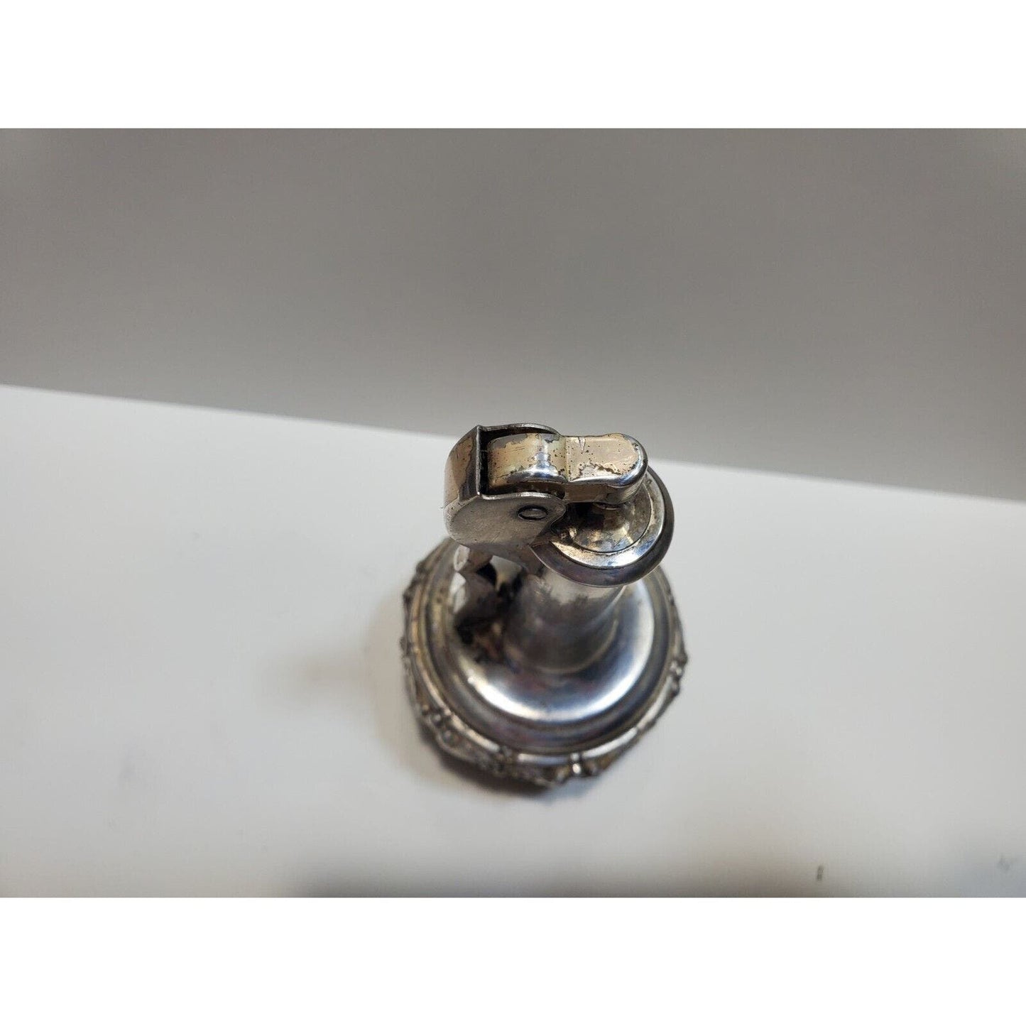 Working VINTAGE RONSON Silver Plate Decanter Table Lighter Mid Century 6505/13