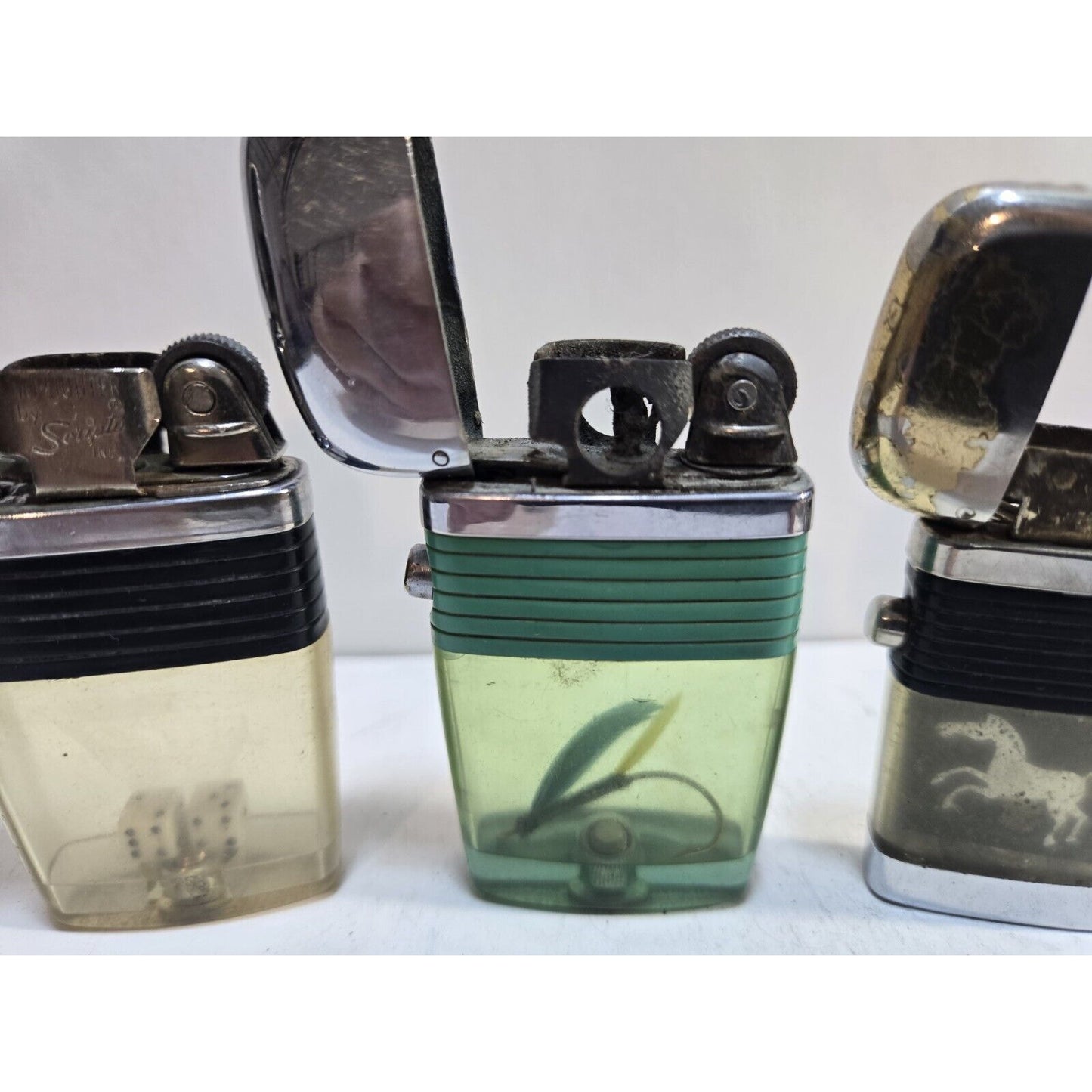 Lot of 3 Scripto VU Vintage Lighters 6985/35