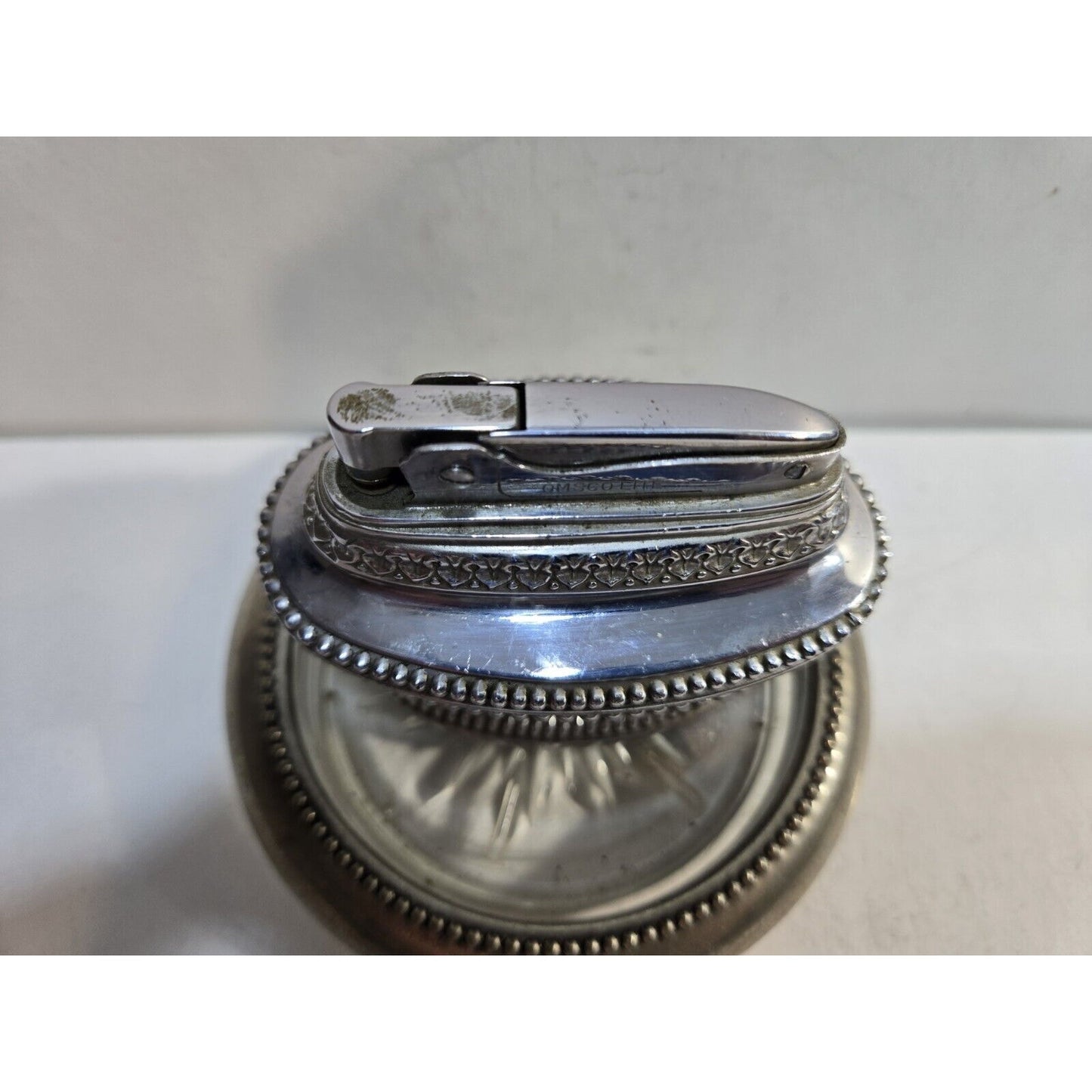 Working Vintage Japanese Omsco Lite Automatic Table Lighter & Ashtray 7615/22