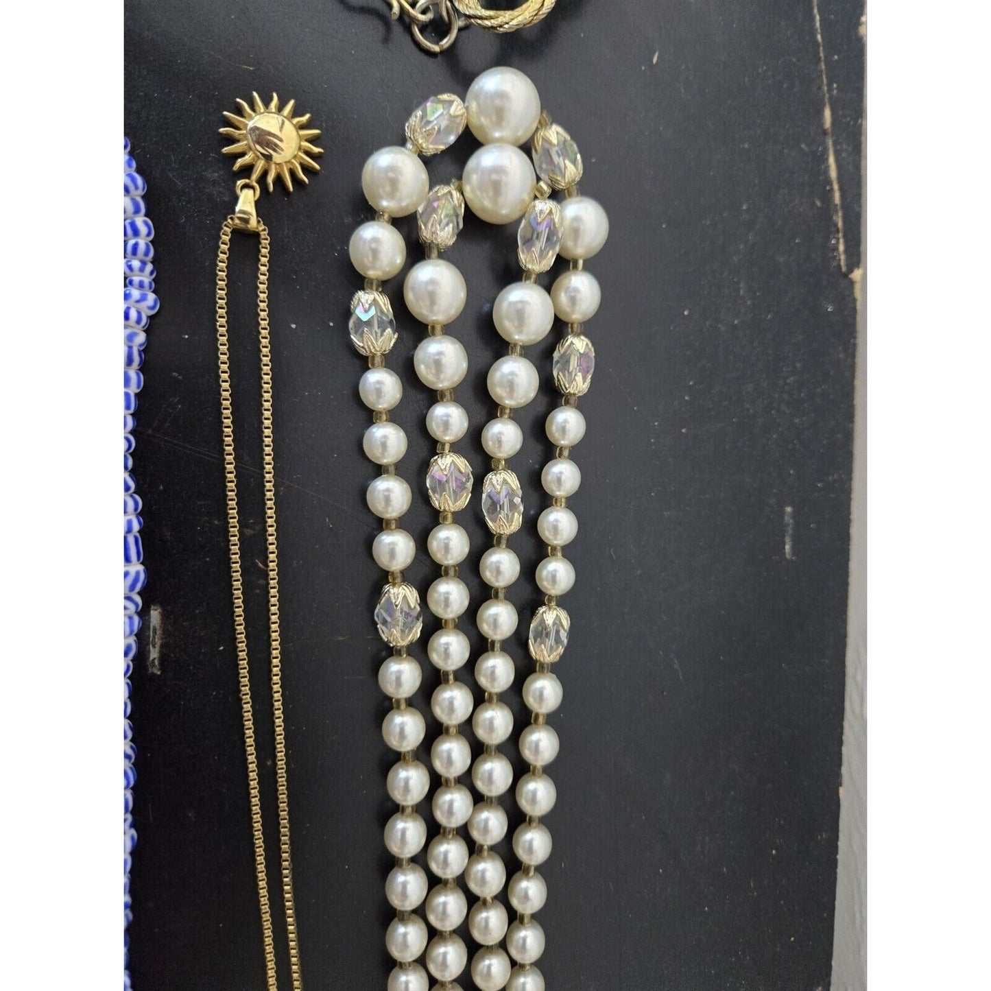 VINTAGE MIXED LOT LADY CUSTOM JEWELRY NECKLACE