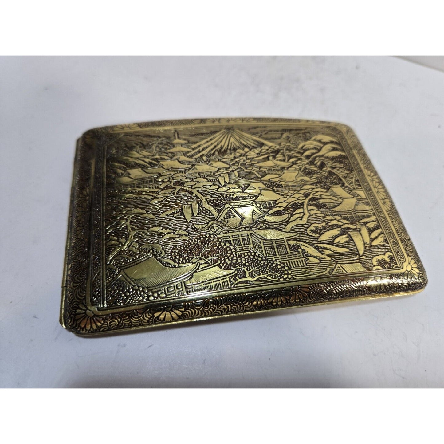 ANTIQUE ORIENTAL MULTI COLOR DRAGON CIGARETTE CASE 4 1/2 x 3" 7352/2