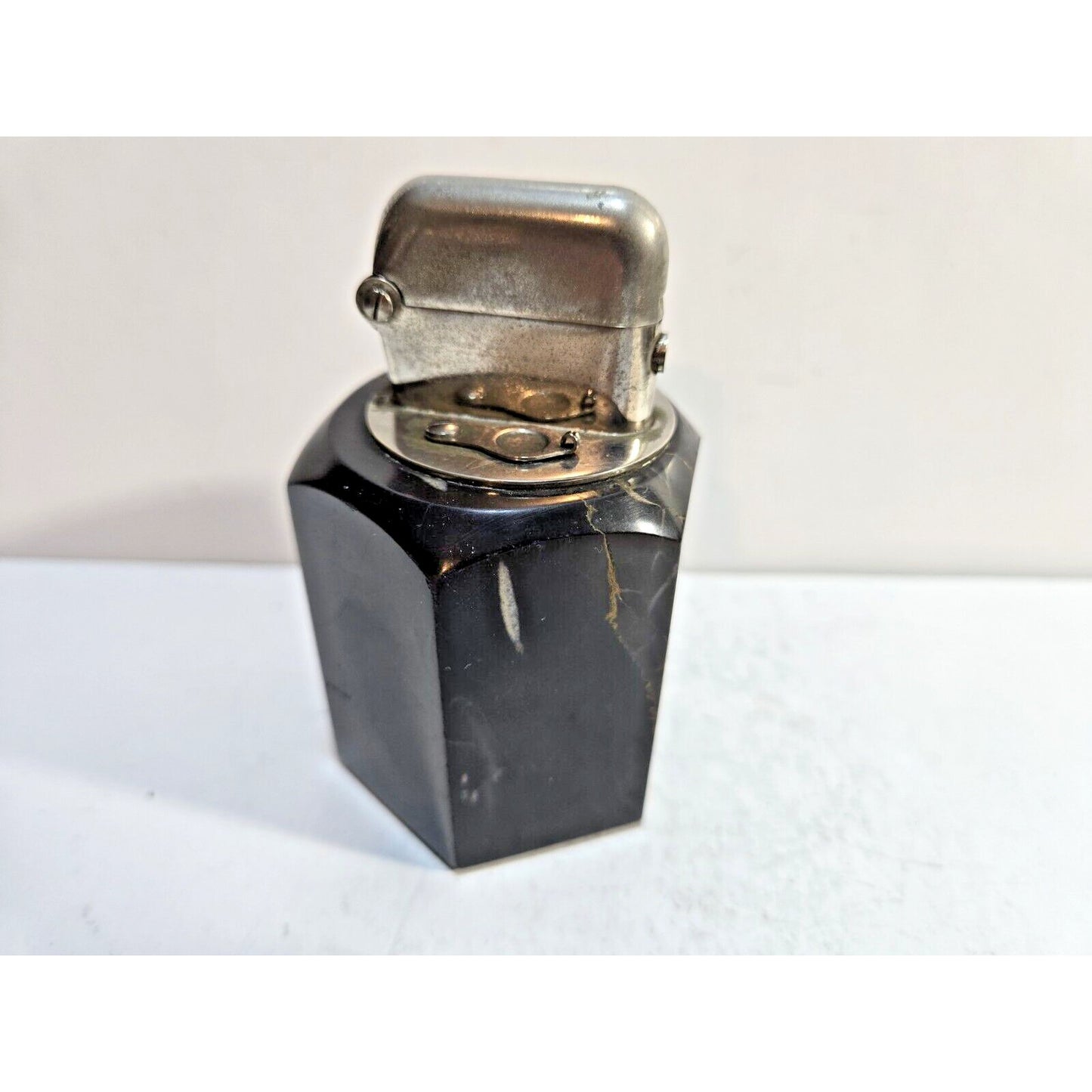 Working Vintage Thorens Black Marble Base Table Lighter Single Claw 6805/40