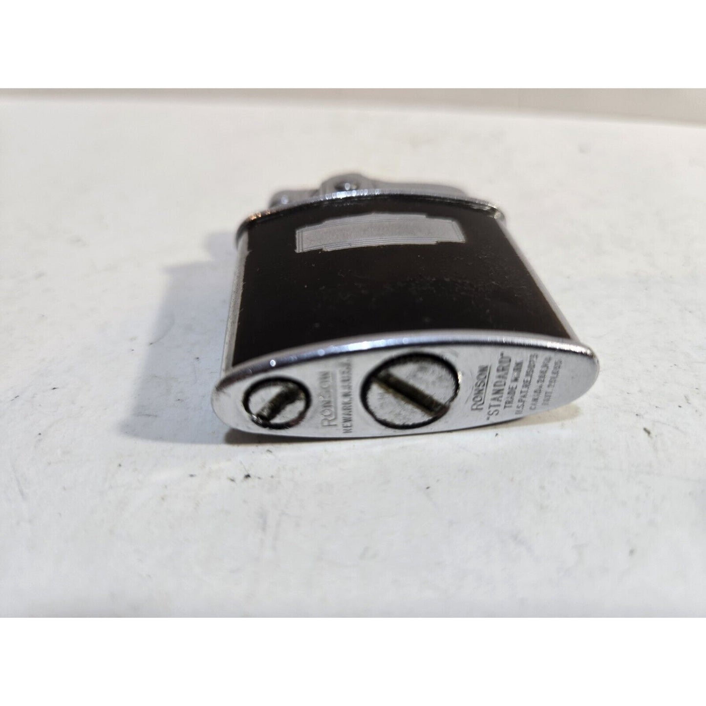 Vintage Working Ronson Standard Enamel, Silver Tone Lighter 7246/26