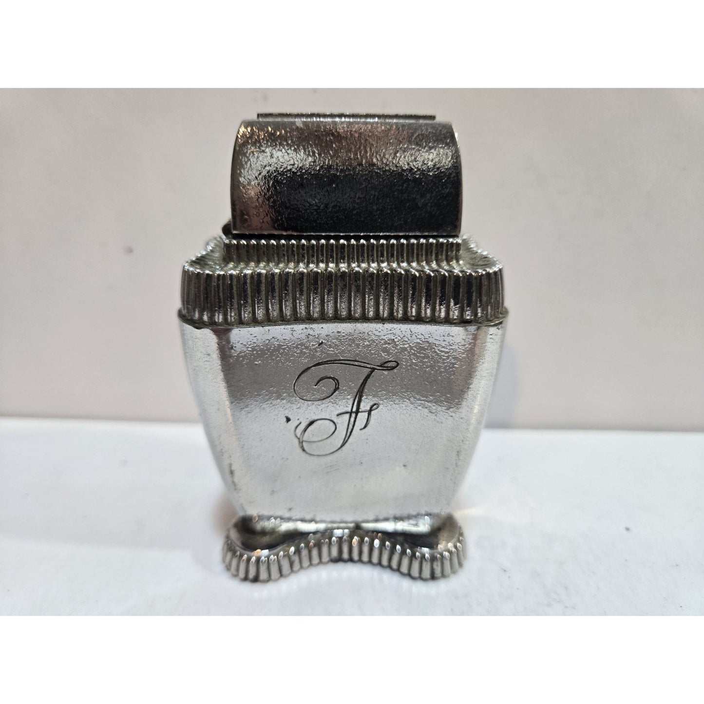 Working VINTAGE ZIPPO LADY BRADFORD TABLE LIGHTER 7878/13