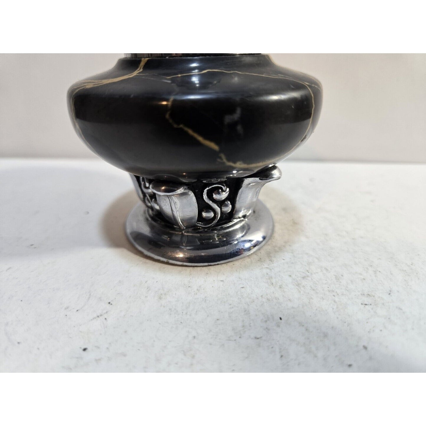 Working Vintage Lighter Ronson NORDIC Italian Black Marble Table Lighter Silver