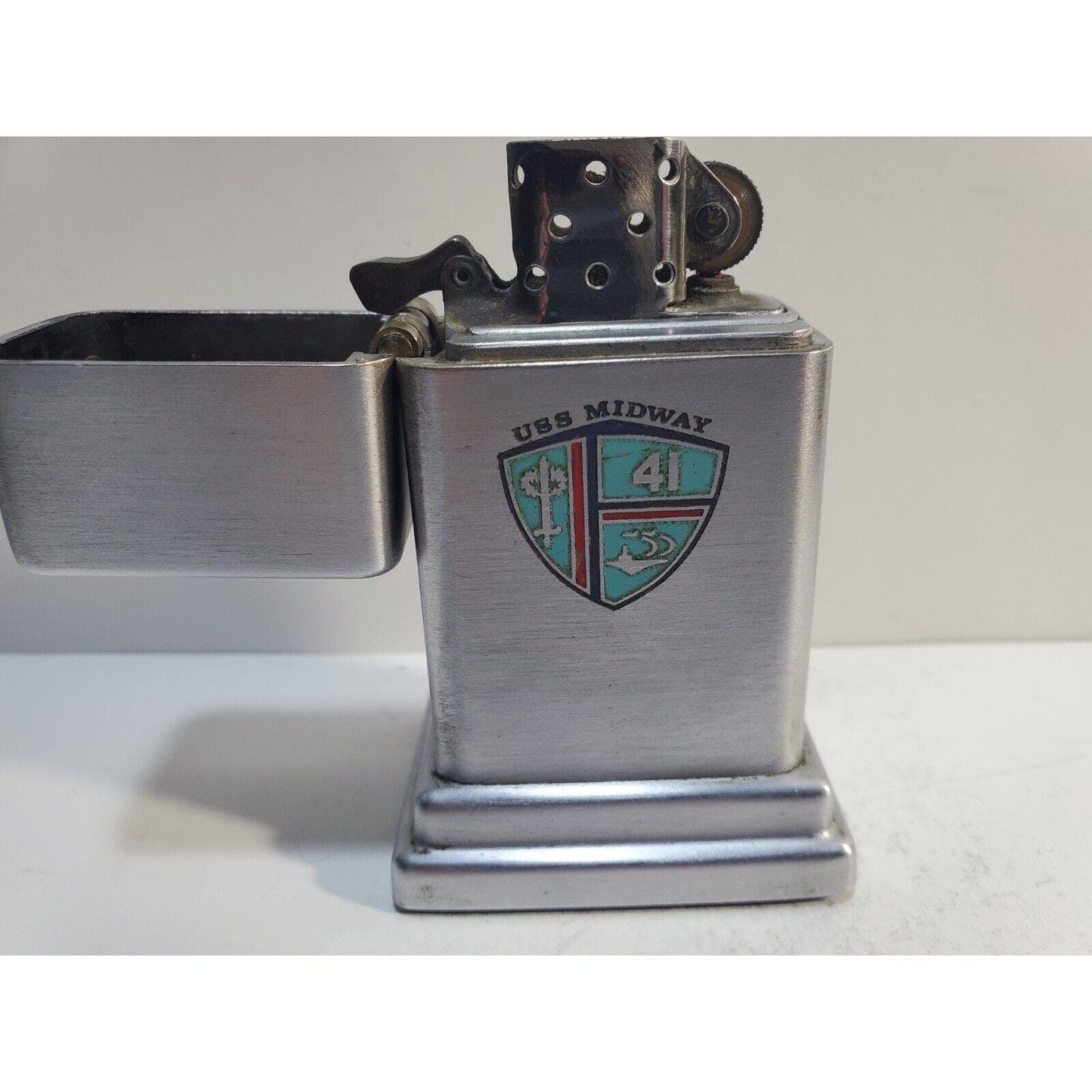 Vintage USS MIDWAY CV-41 ZIPPO AIRCRAFT CARRIER BARCROFT Table Lighter