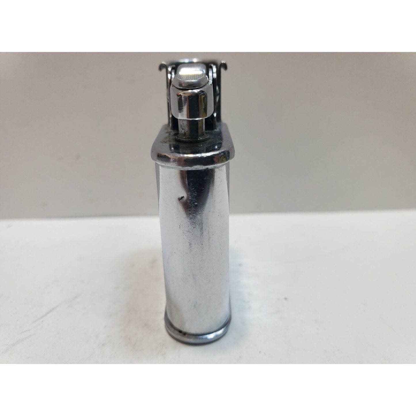 NOS Vintage Working Ronson Whirlwind Silver Tone Lighter Unlit 6758/26