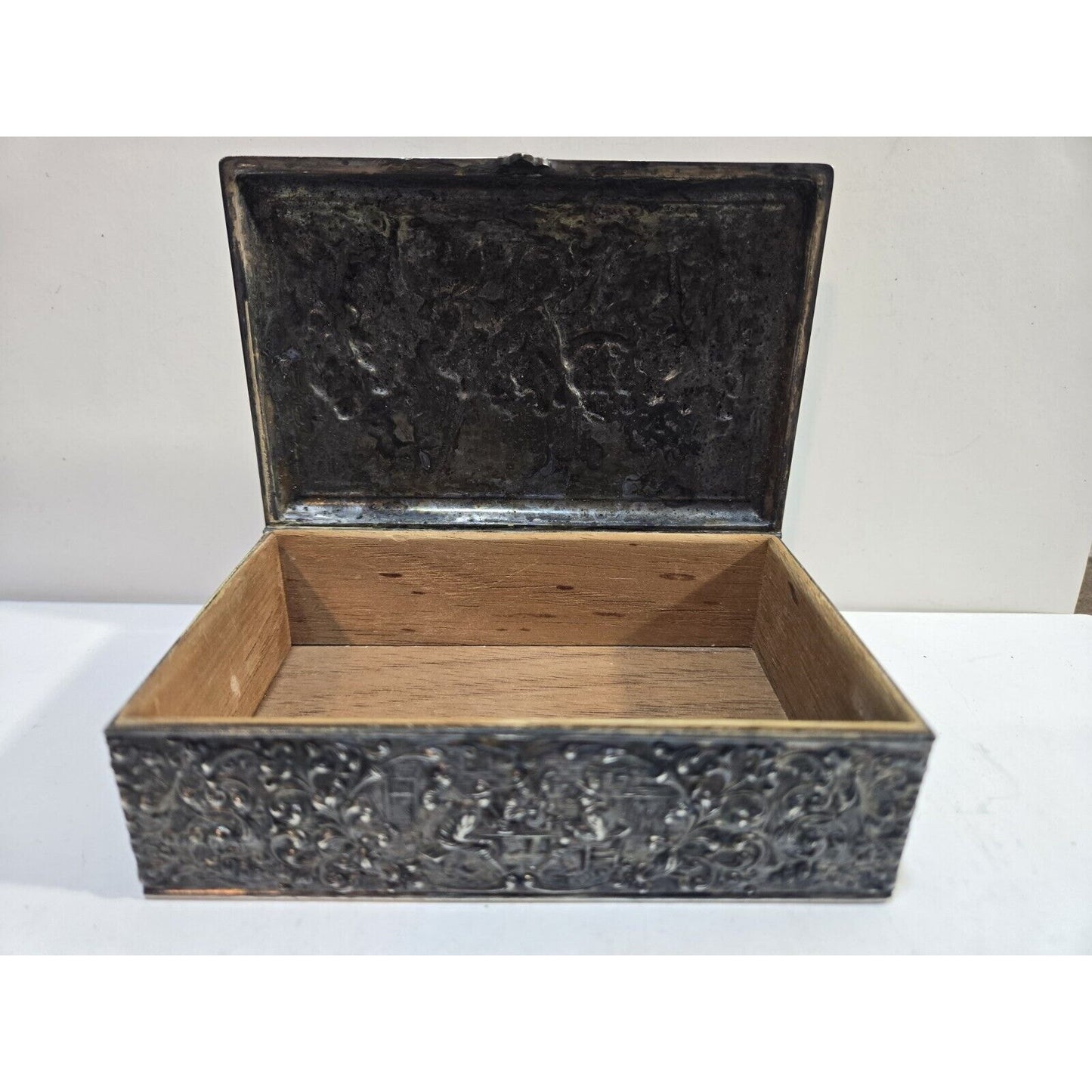 Vintage Cigarette, Cigar Dutch Silver Plated Case 5 x 3" 7713/20