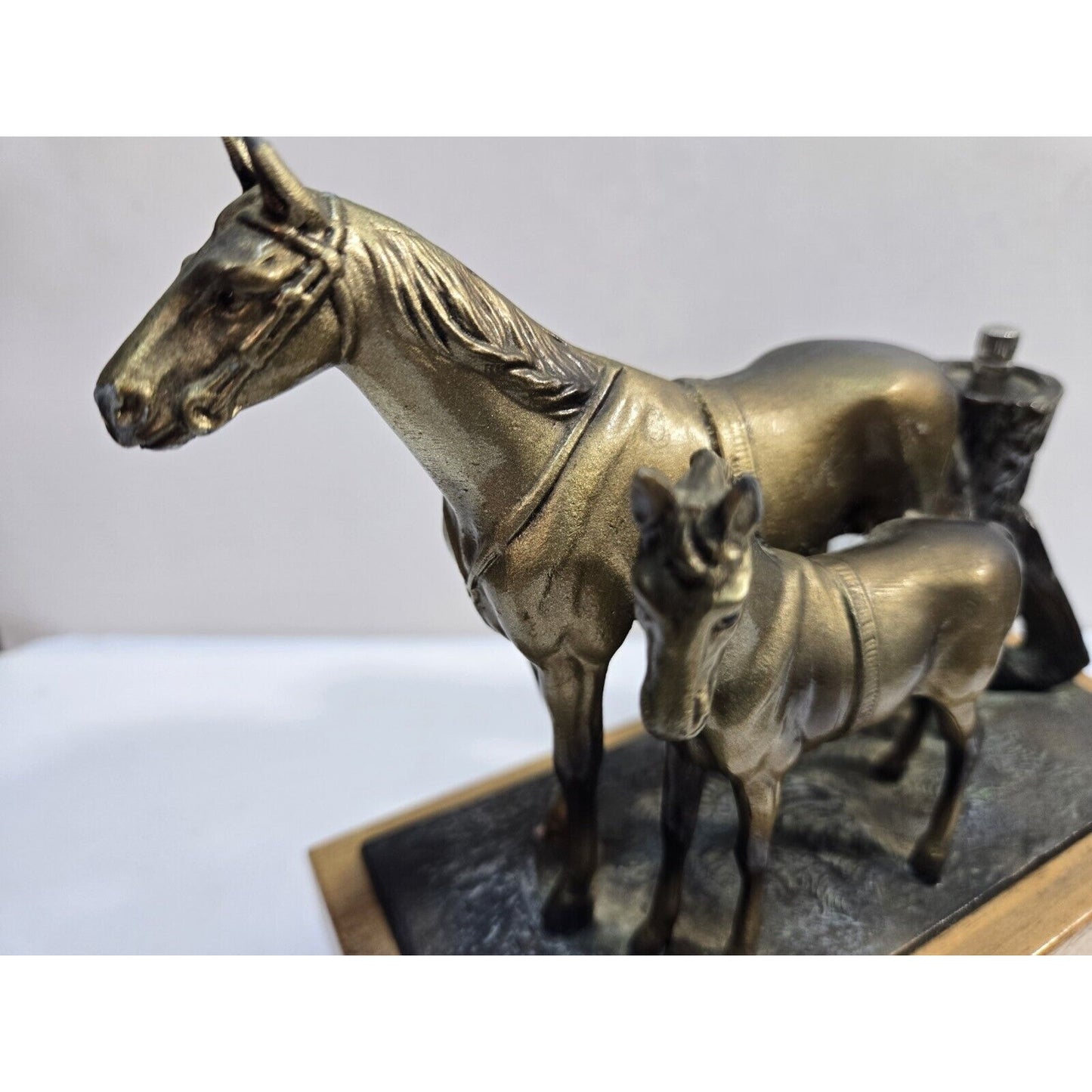 Vintage 1900s Austria Cold Painted Horses Hunting Striker Lighter 7719/40