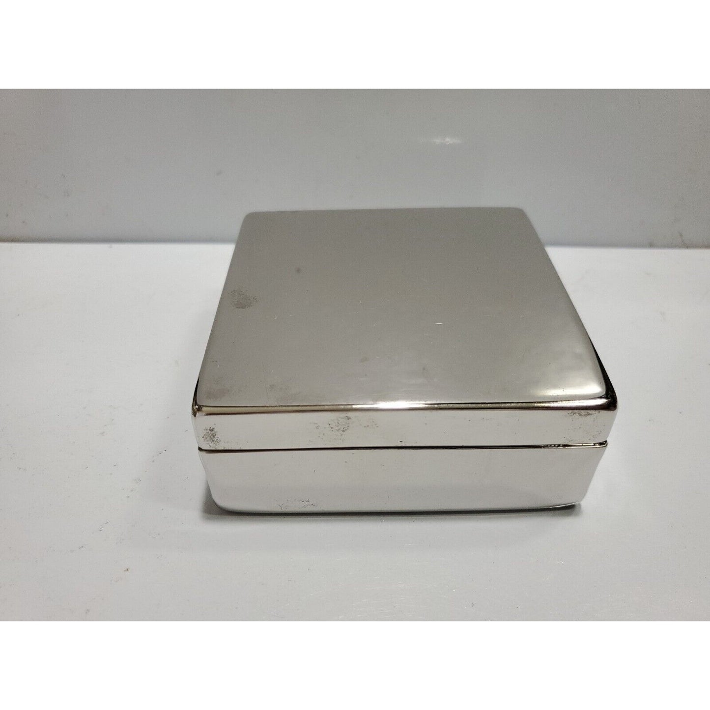 Vintage Cigarette Case, Trinket Box 3 3/4 x 3 3/4 x 1 1/2" 5475/40