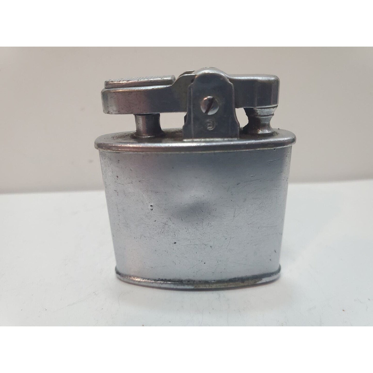 Vintage Working Ronson Standard Silver Tone Lighter 6091/26