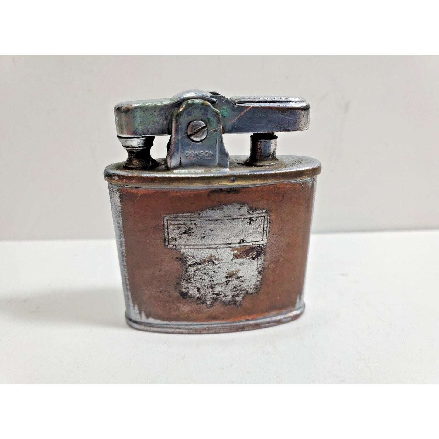 Vintage Working Ronson Standard Silver Tone Lighter 5841/26