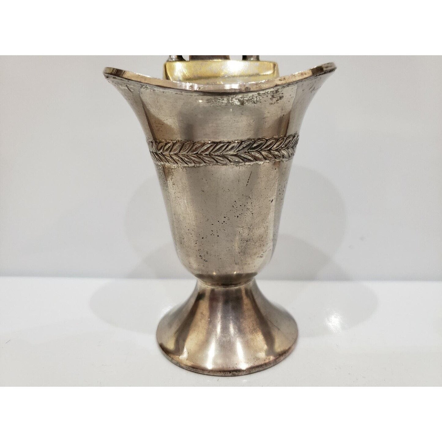 Vintage Working Silver Baroque 4 1/4" Table Lighter 541/23