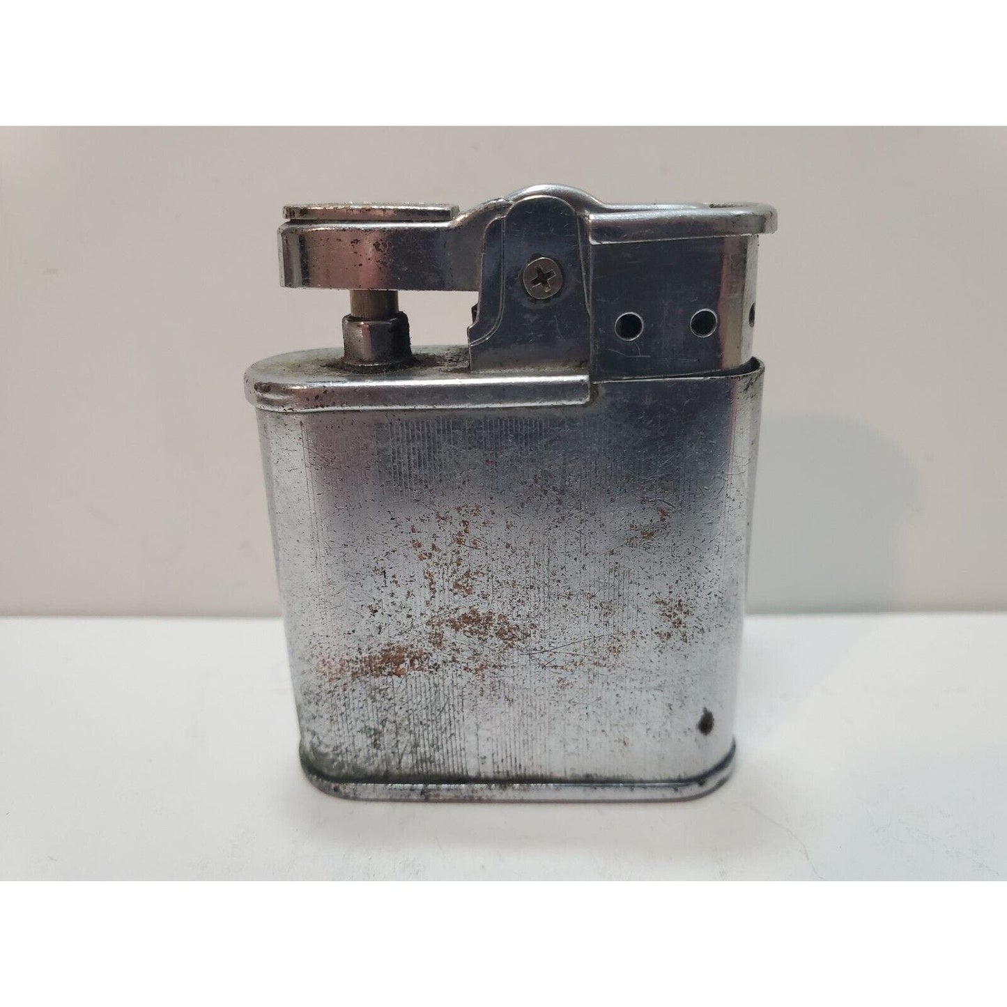 Vintage Working OMEGA Silver Tone Cigarette Lighter 6148/32