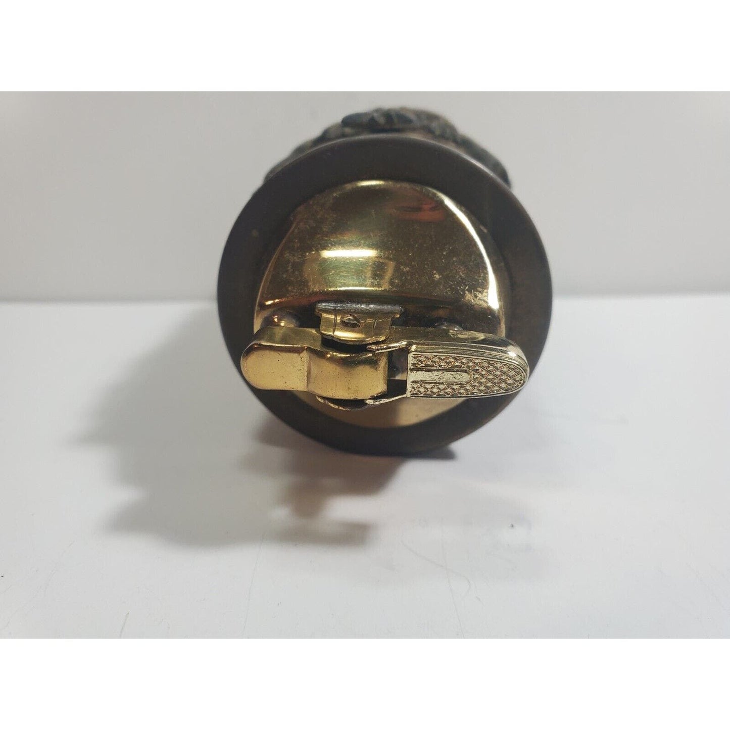 Unique Design Vintage Working Table Lighter, Bras, Honor Crest / Unlit 5771/40