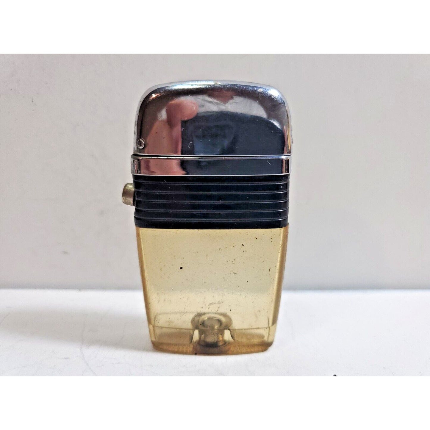 Vintage Working Scripto VU Lighter, Clear No Insert, Black 5986/29