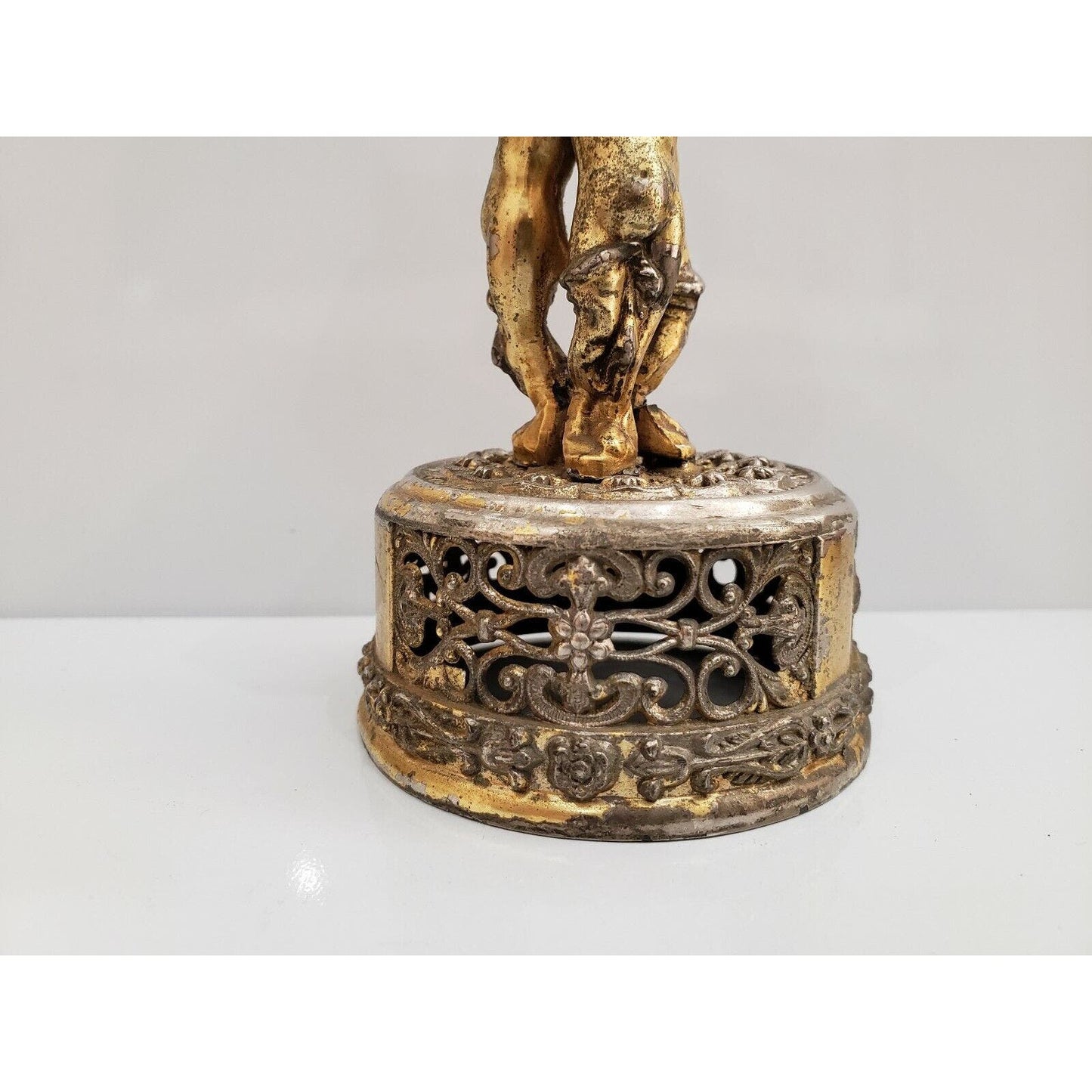 Vintage Working Lighter / 3 Naked Boys holds Urn With Lighter, 7"H 1907.47