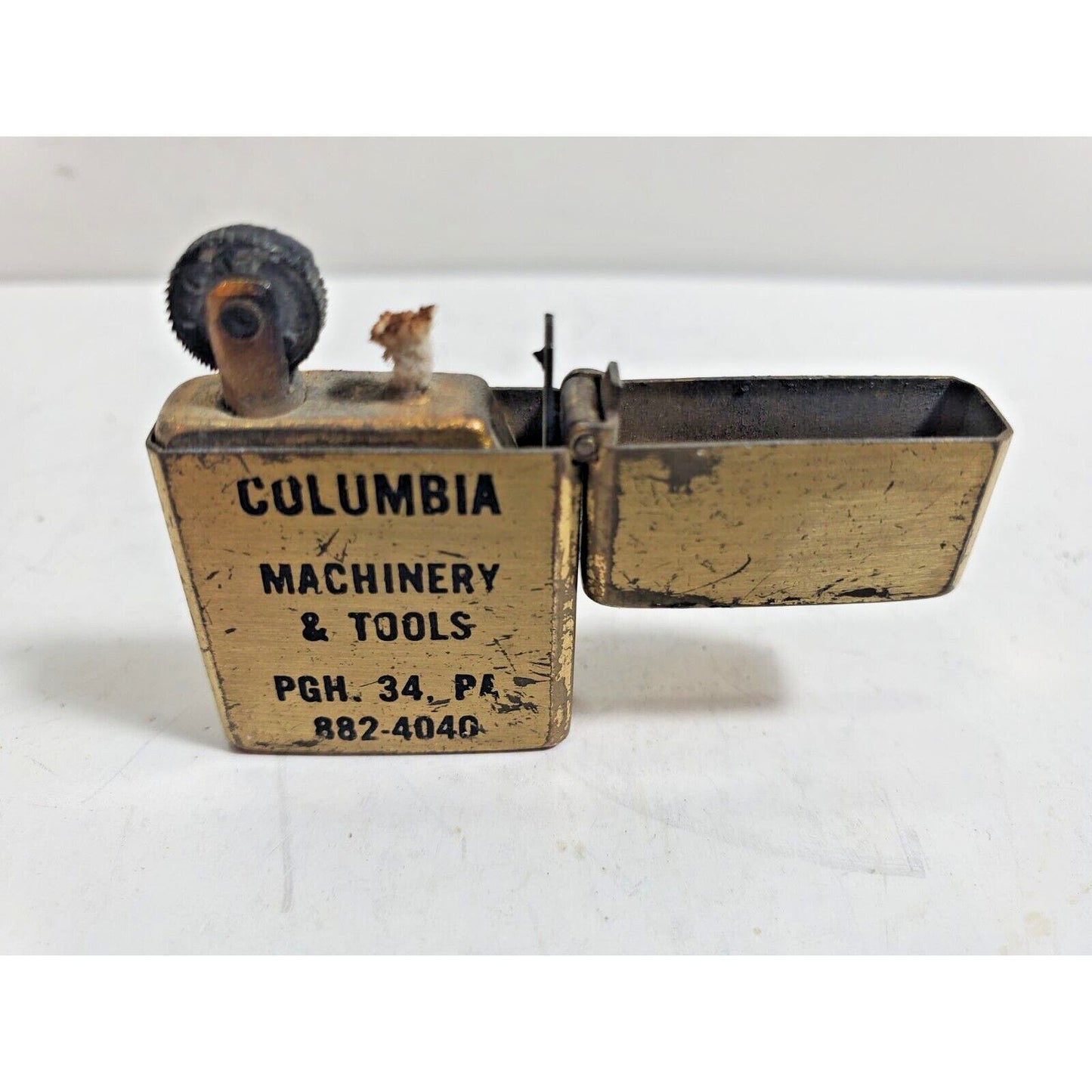 Vintage Working Mini ADVERTISING LIGHTER "Columbia Machinery & Tools" 6048/30