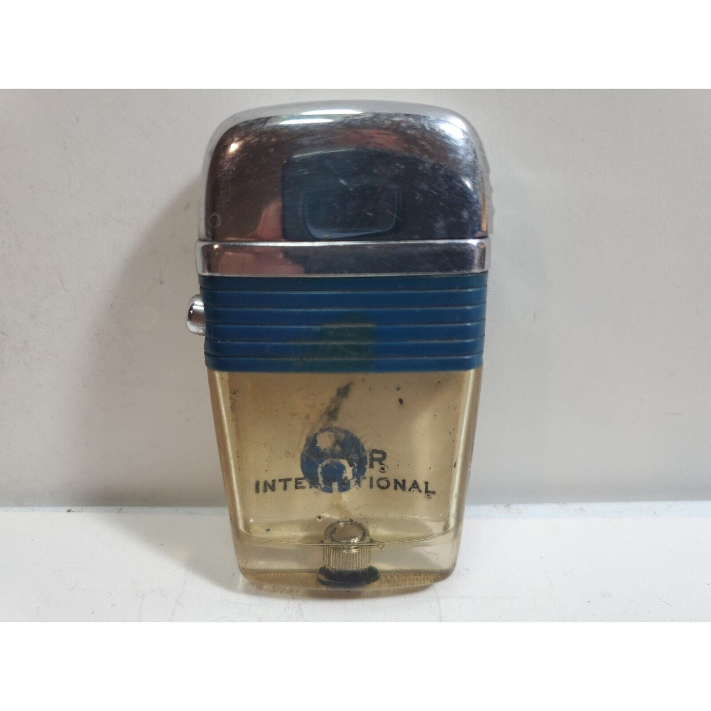 Vintage Working Scripto VU Lighter "Air International" LOGO, Blue 5989/29