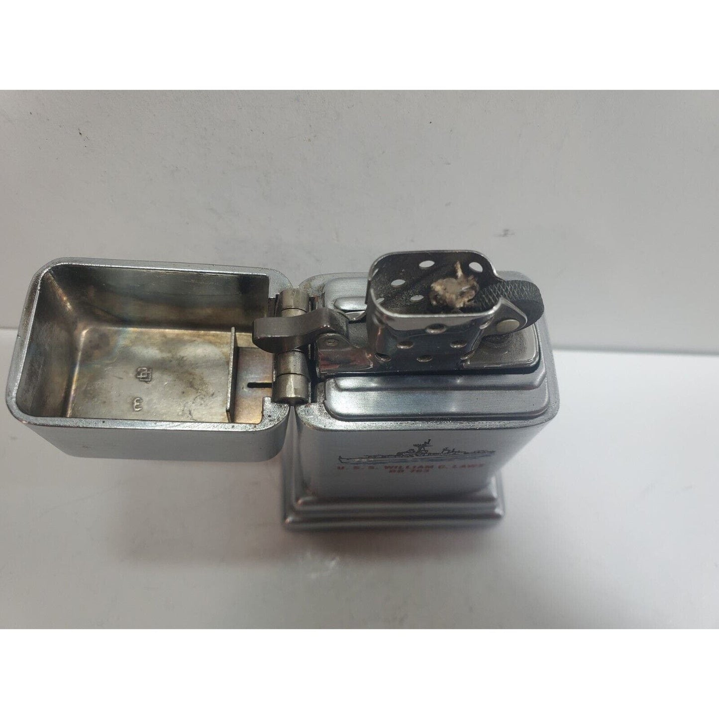 Working Vintage ZIPPO U.S.S. William C. Lawe DD 763 Barkroft 2 Sided 6053/40