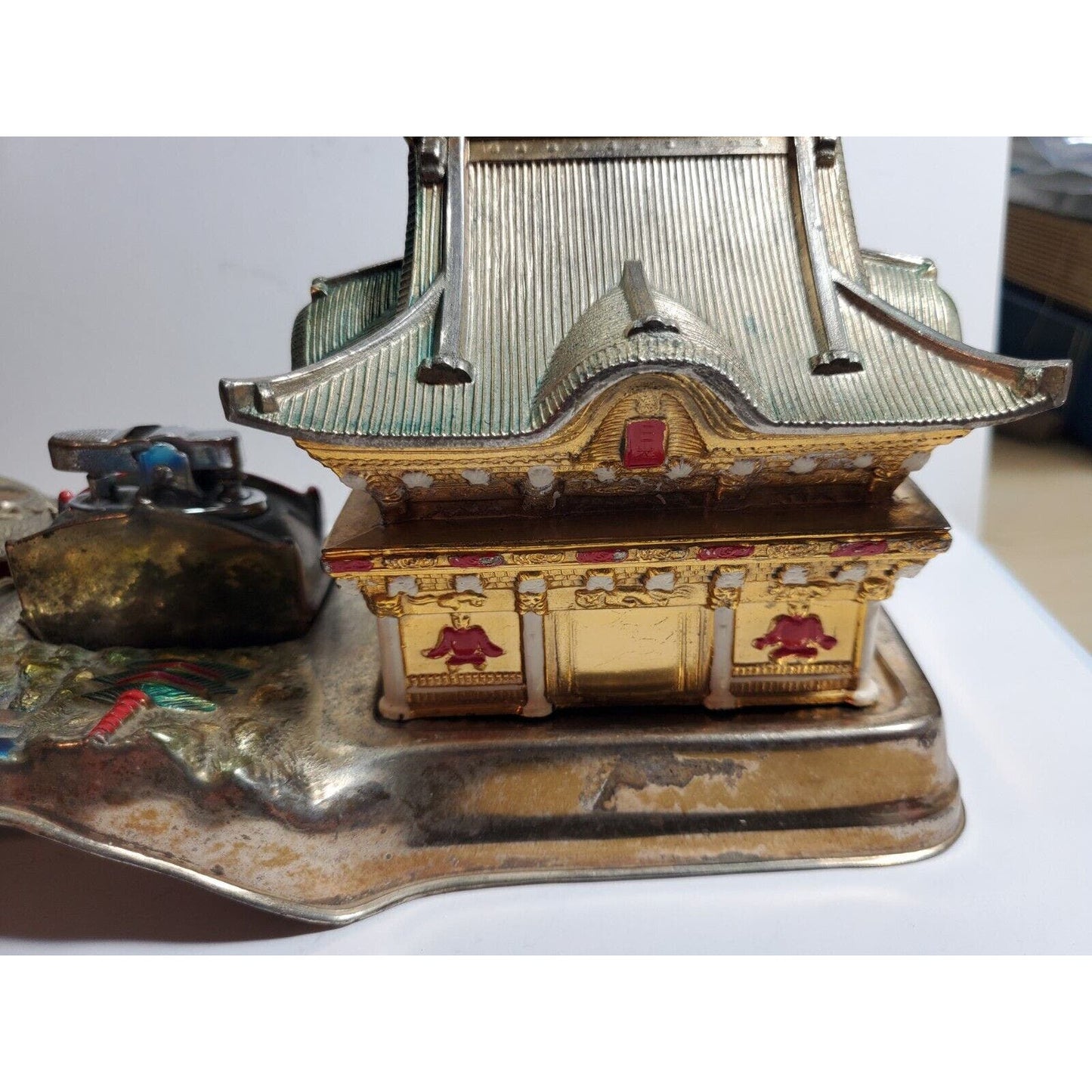 Vintage Mid Century Japan Smoking Working Lighter Dragon Ashtray, Cigarette Case