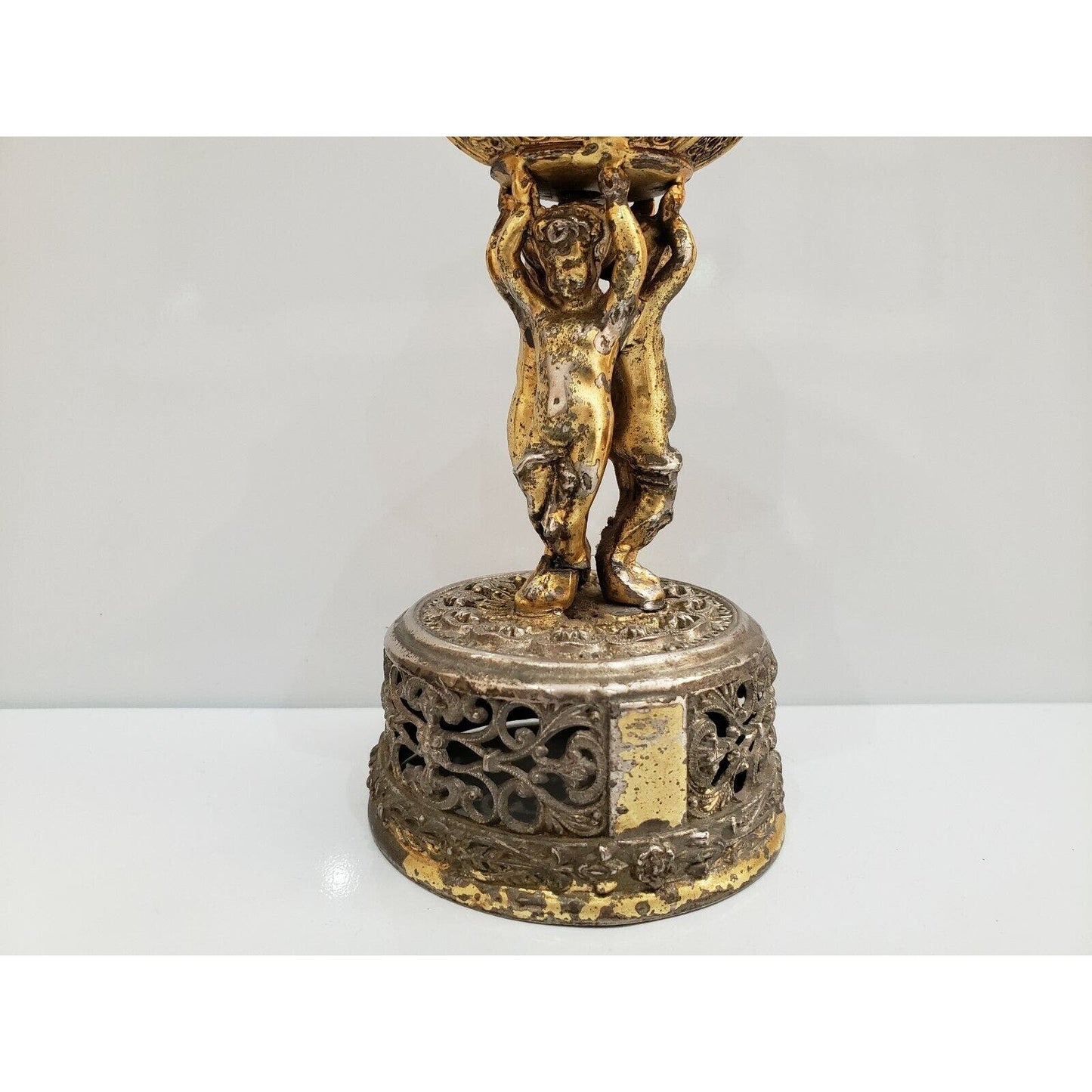 Vintage Working Lighter / 3 Naked Boys holds Urn With Lighter, 7"H 1907.47