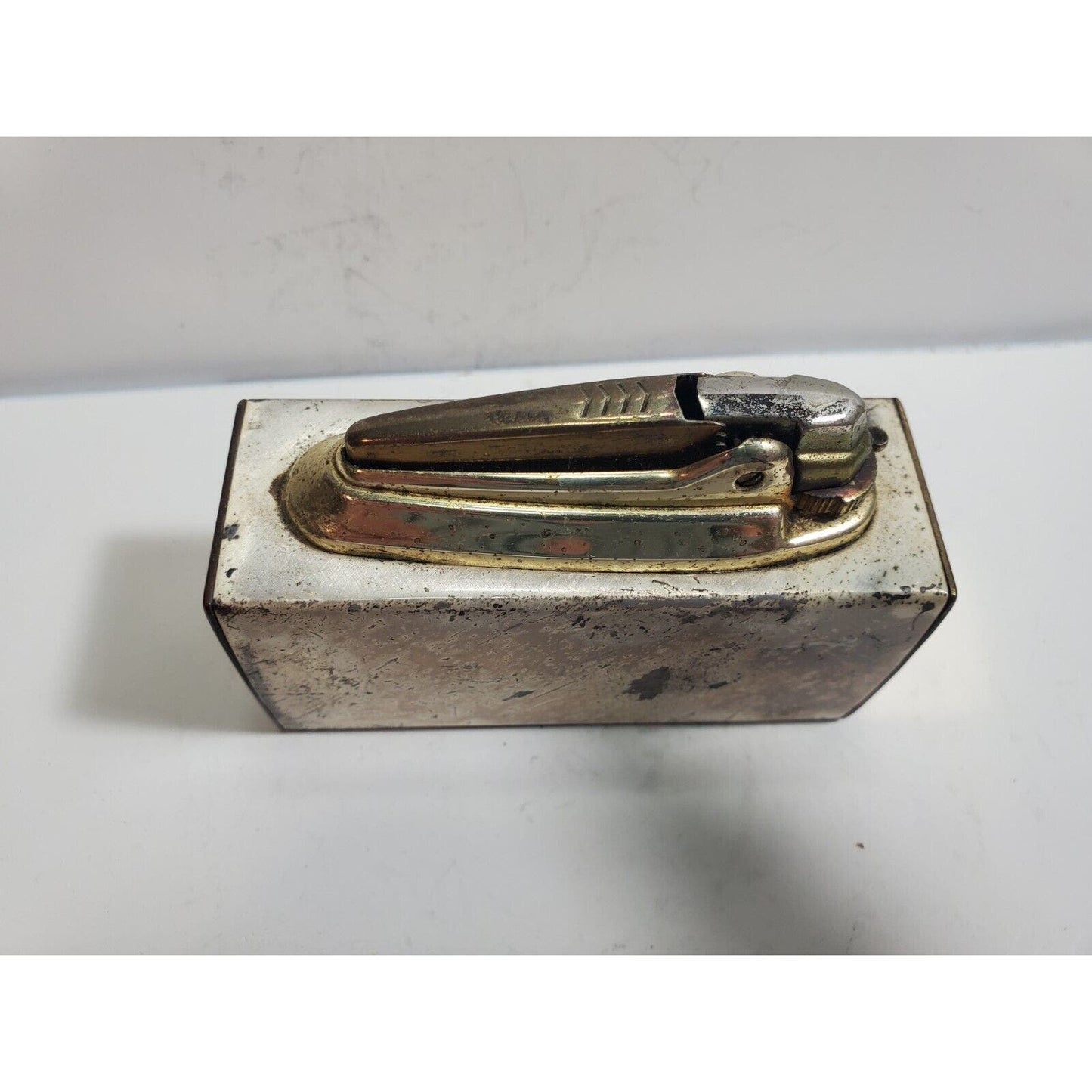 Vintage Working RONSON VARAFLAME Desk Table Butane Lighter 5950/13