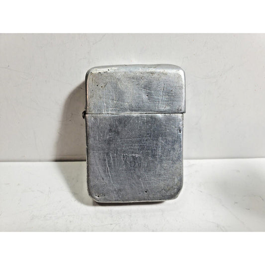 Working Vintage WWII Lighter, Berkeley, 3 barrel Hinge 5882/27