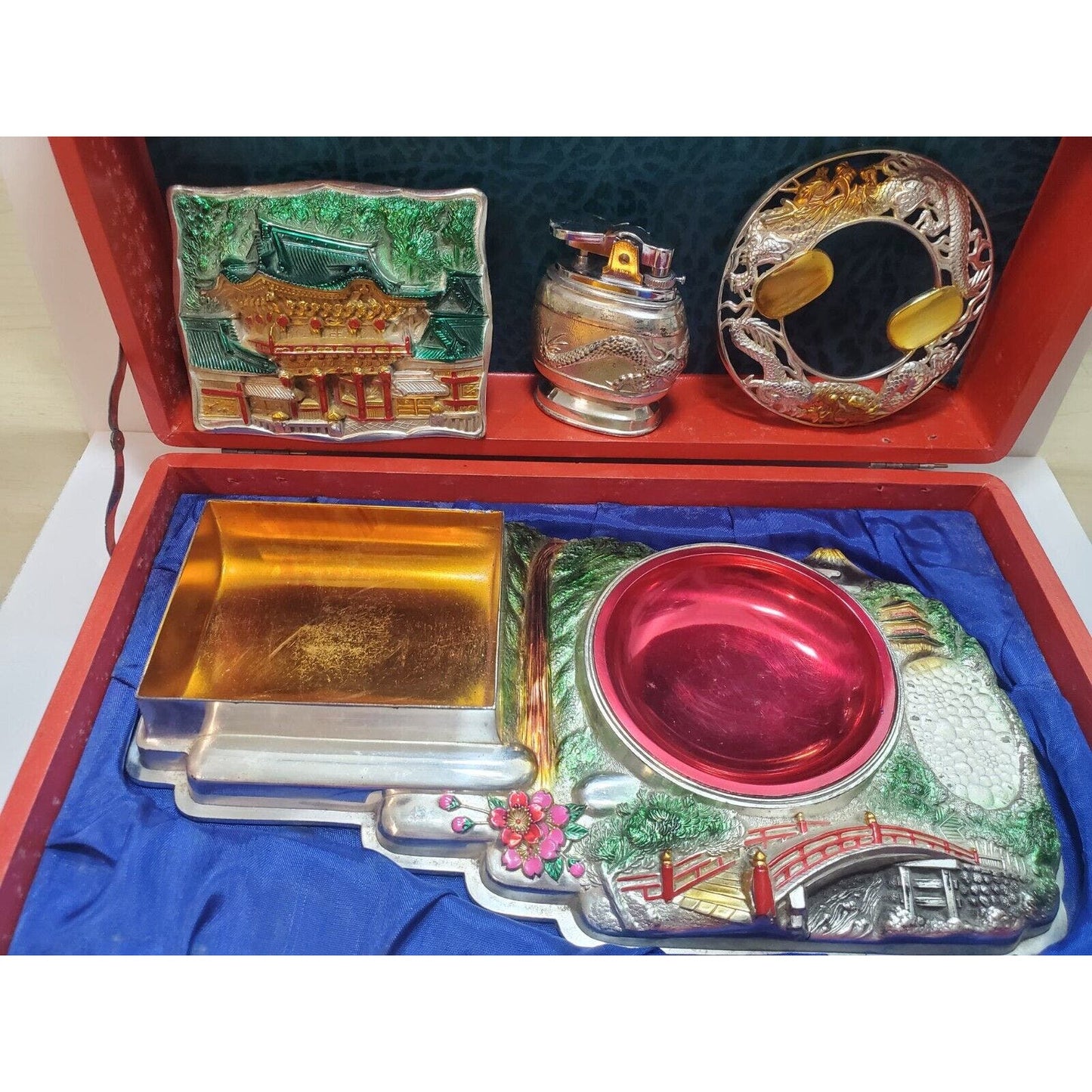 Vintage Japan DRAGON Smoking Set Lighter ,Ashtray and Holder Orig. Box 6294/48