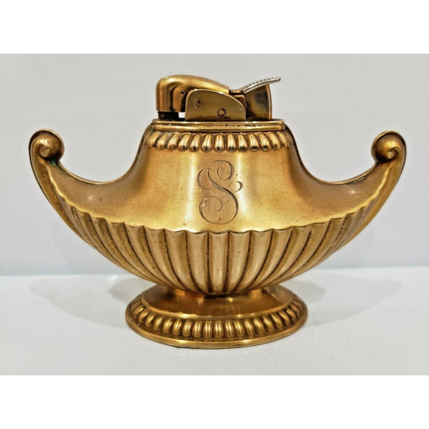 Vintage Working Gold Tone EVANS Genie Alladin Table Lighter / Made in US 300/13