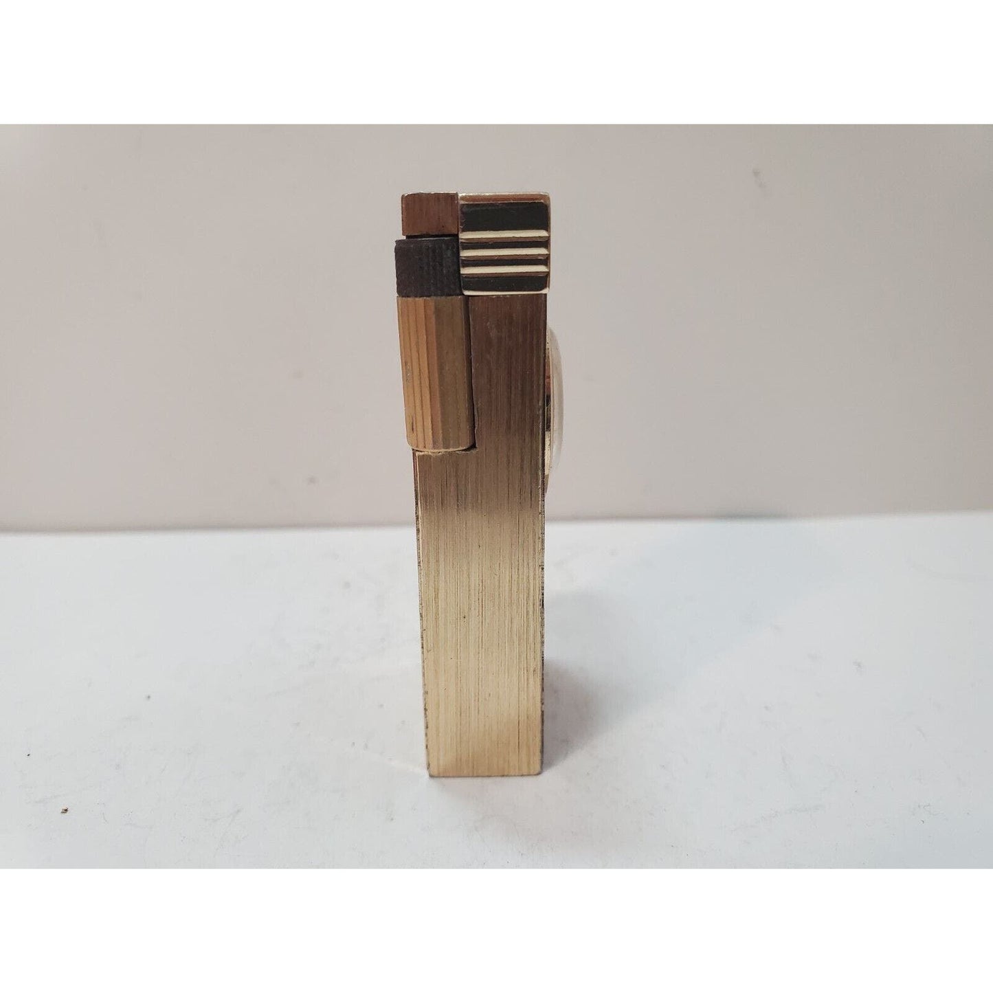 Vintage Working Lift Arm Gold Tone Working Lighter Watch DEVISA Swiss 6199/37