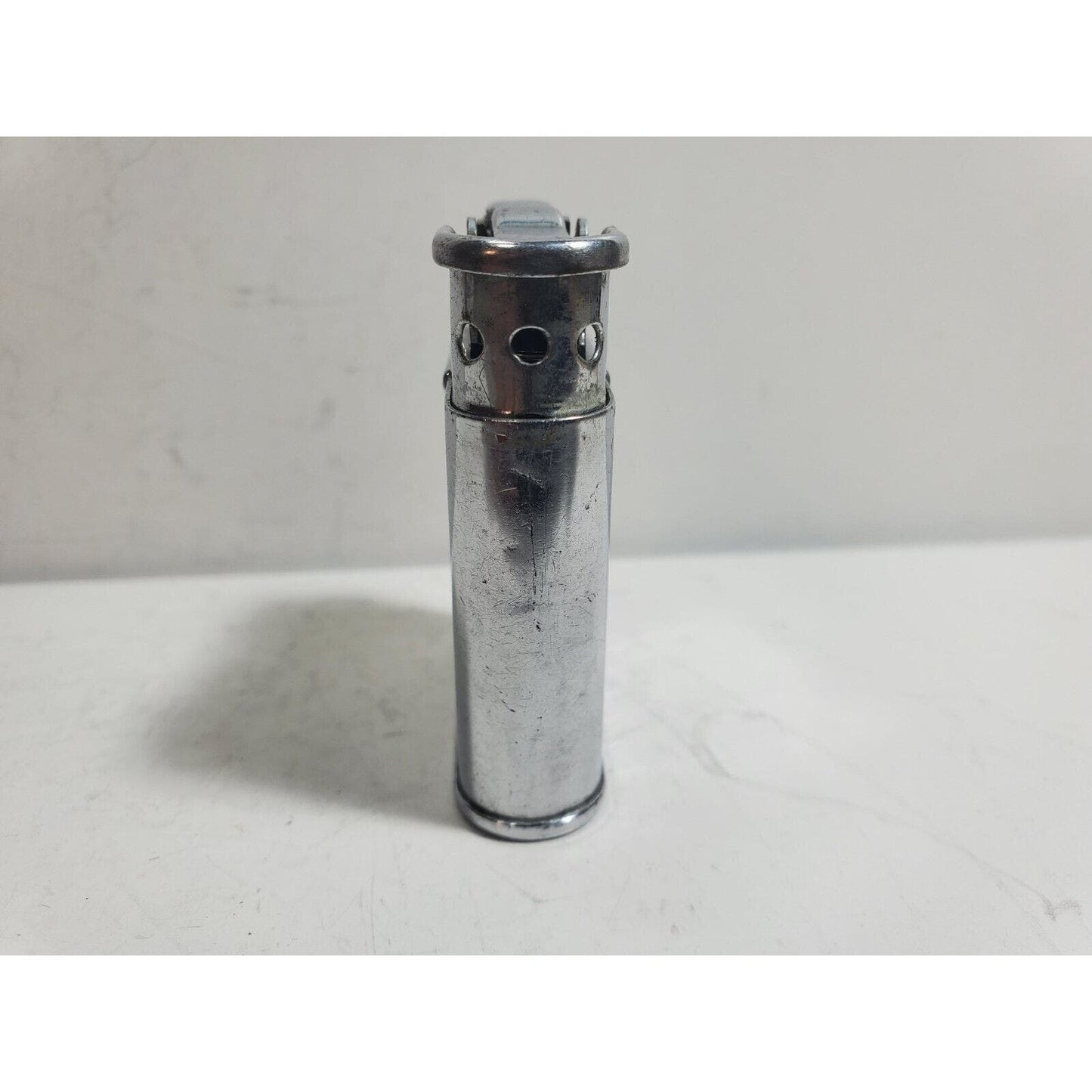 Vintage Working WHIRLWIND Silver Tone Lighter. 5912/32