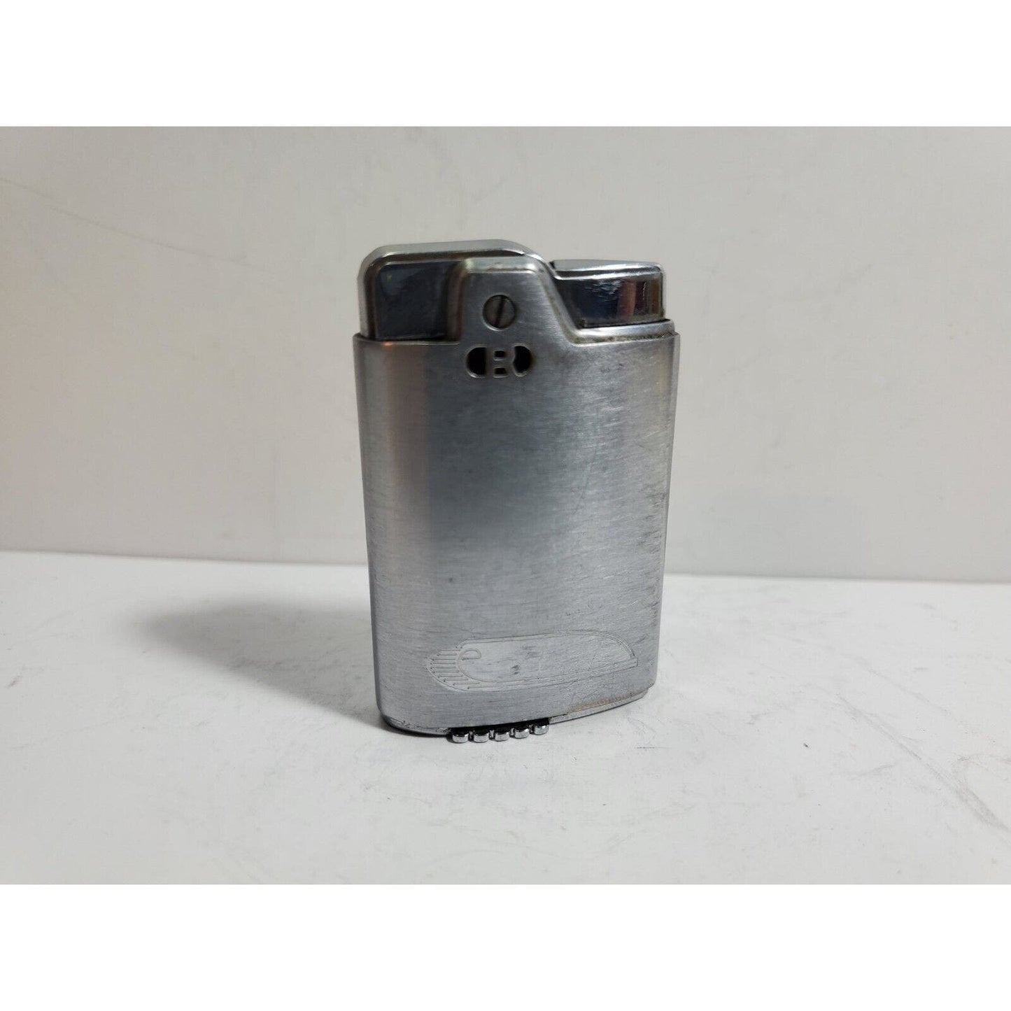 Vintage Working Ronson Capri Lighter Silver 5892/26