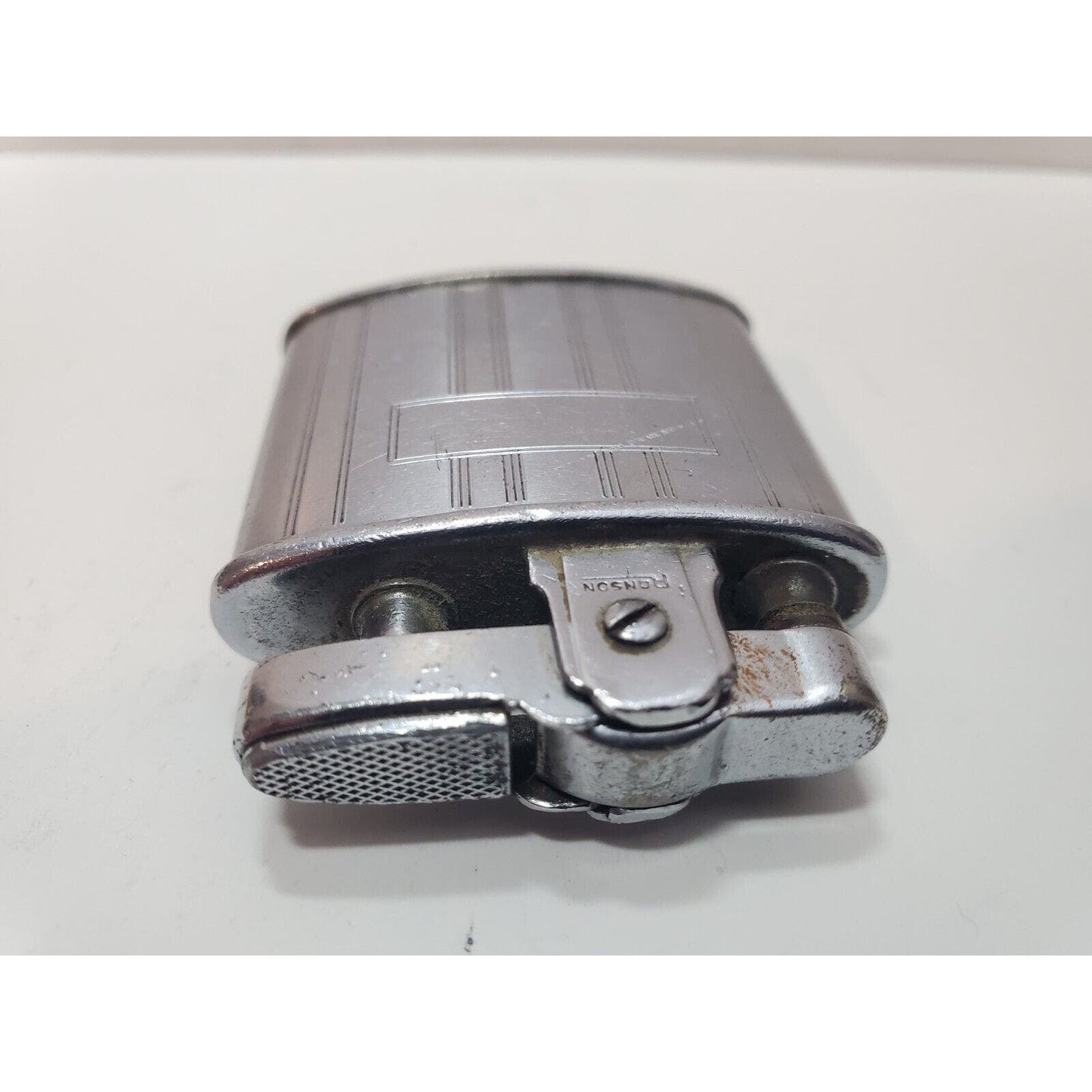 Vintage Working Ronson Standard Silver Tone Lighter 6100/26