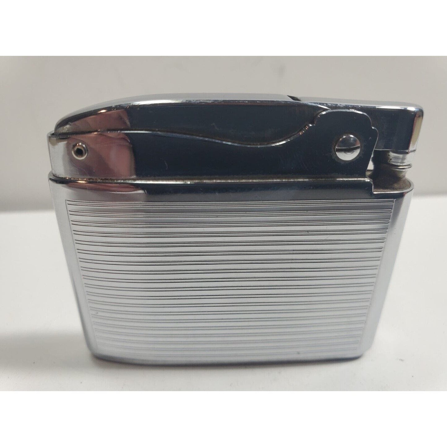 Vintage Working Ronson ADONIS Silver Tone Lighter 5832/26