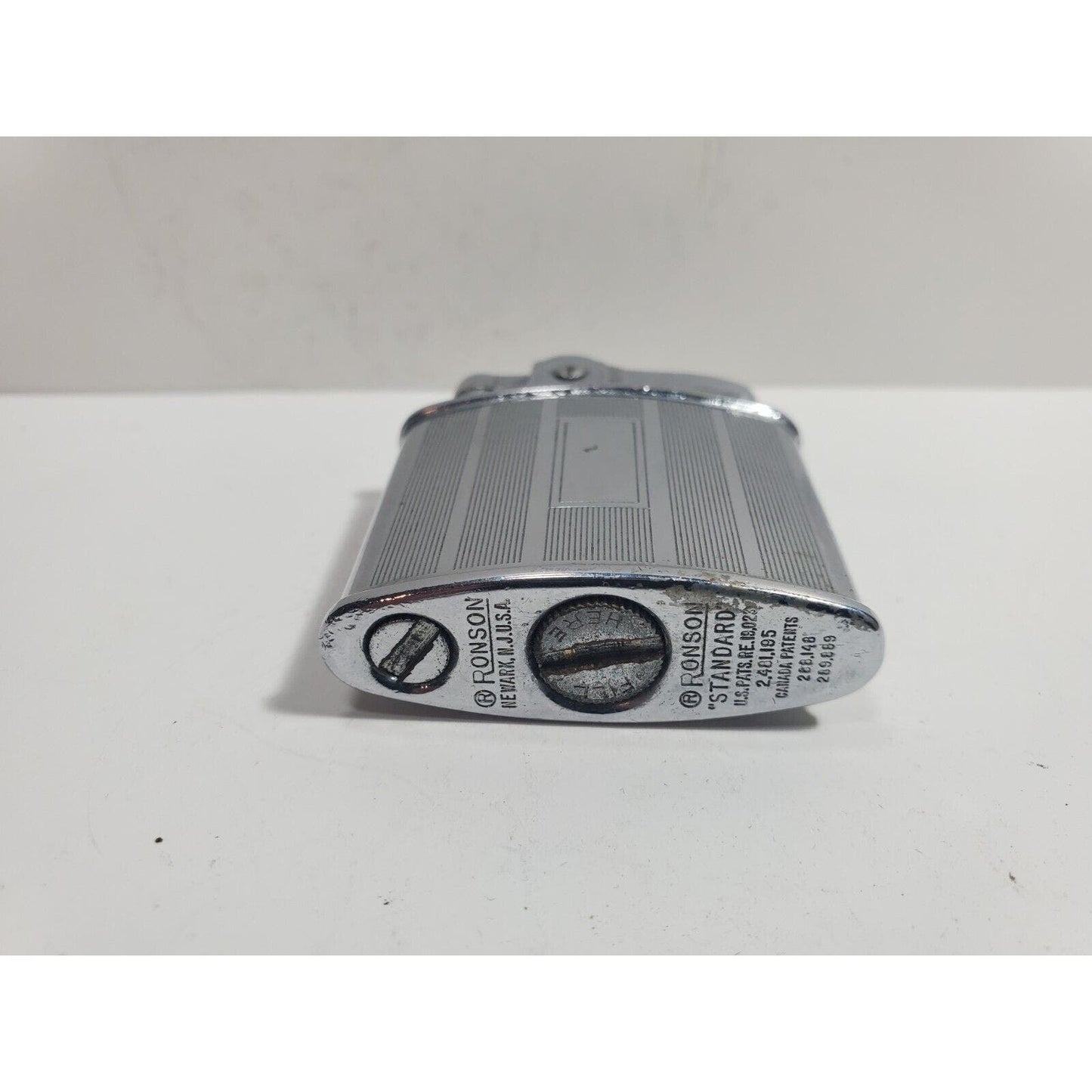 Vintage Working Ronson Standard Silver Tone Lighter 5821/26