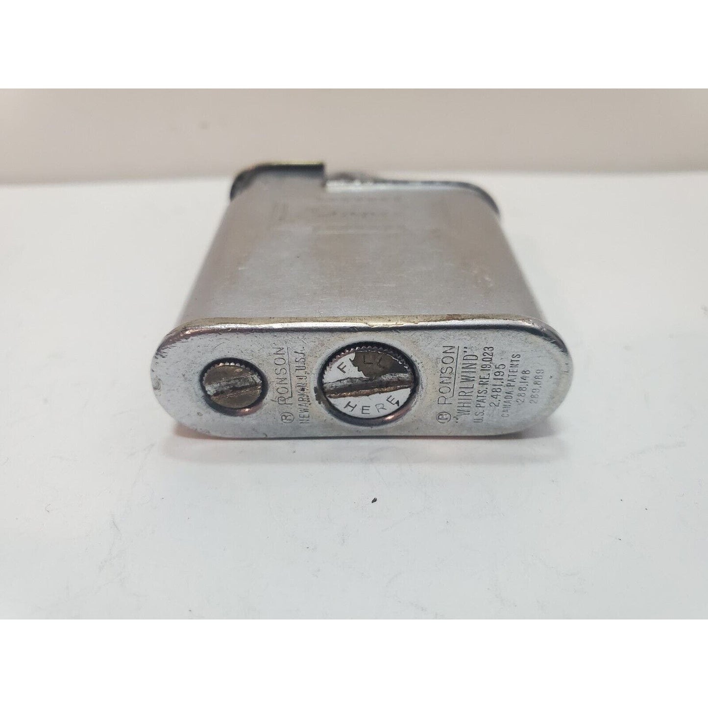 Vintage Working RONSON WHIRLWIND Silver Tone Lighter 6177/26