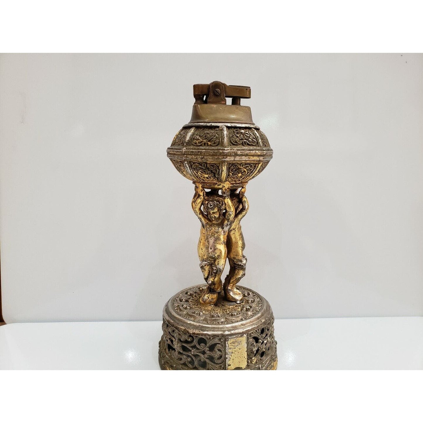 Vintage Working Lighter / 3 Naked Boys holds Urn With Lighter, 7"H 1907.47