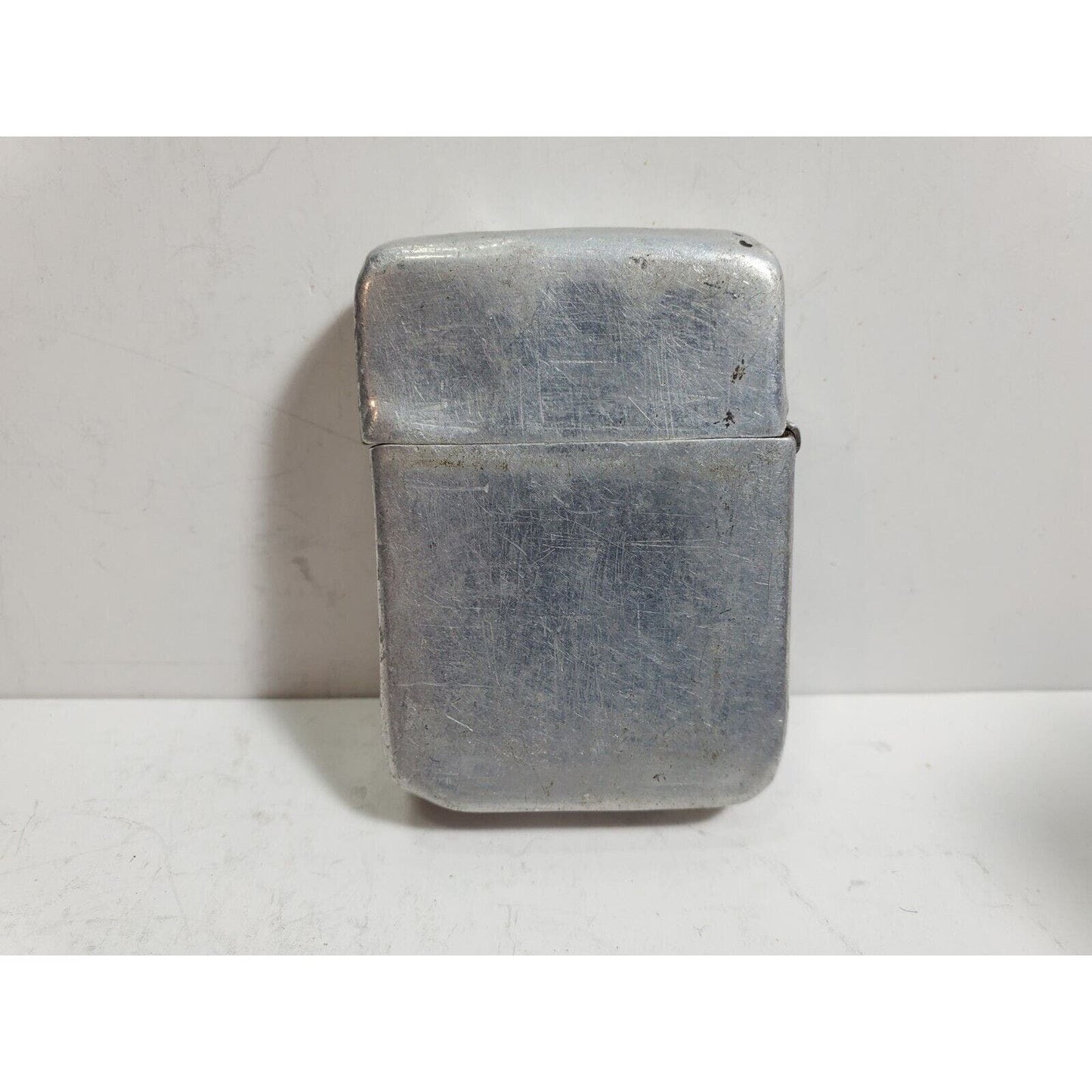 Working Vintage WWII Lighter, Berkeley, 3 barrel Hinge 5882/27