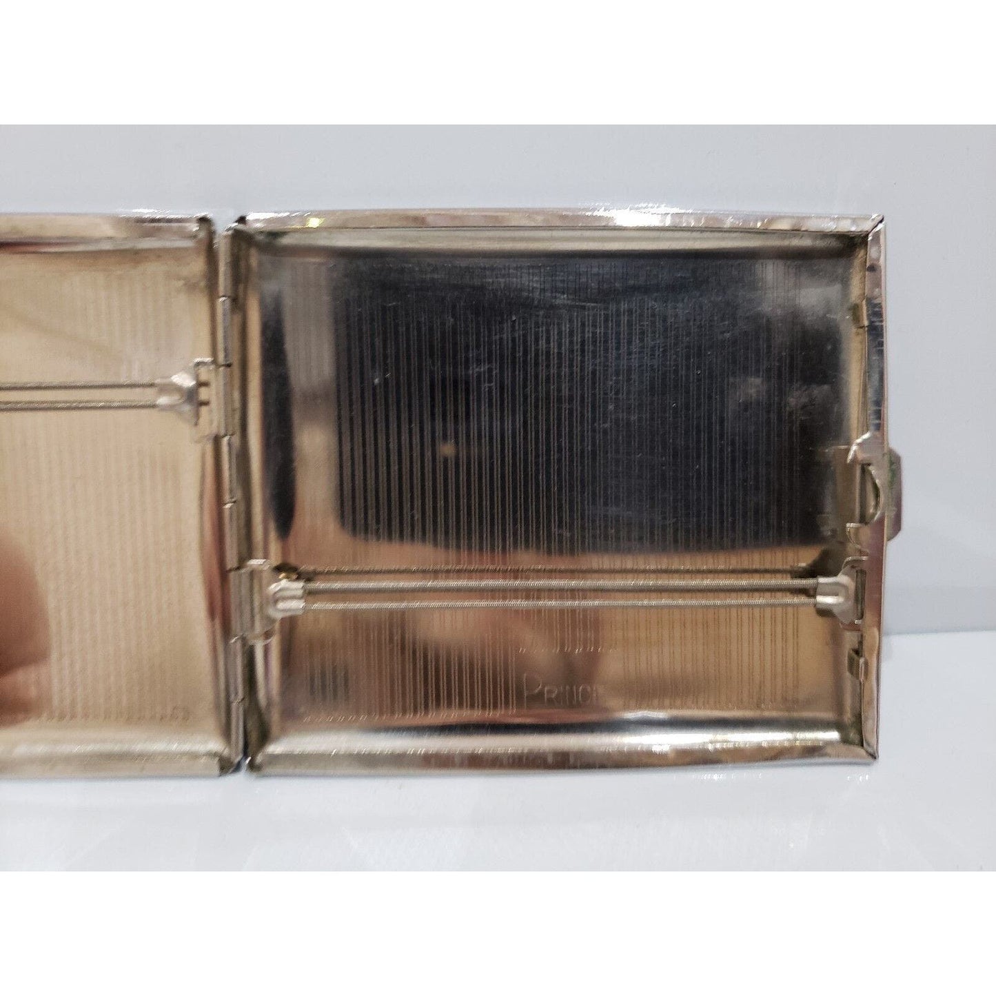 Vintage United States Air Force USAF 5th AFH, 18th F. B. W. INSIGNIA Eamel Case