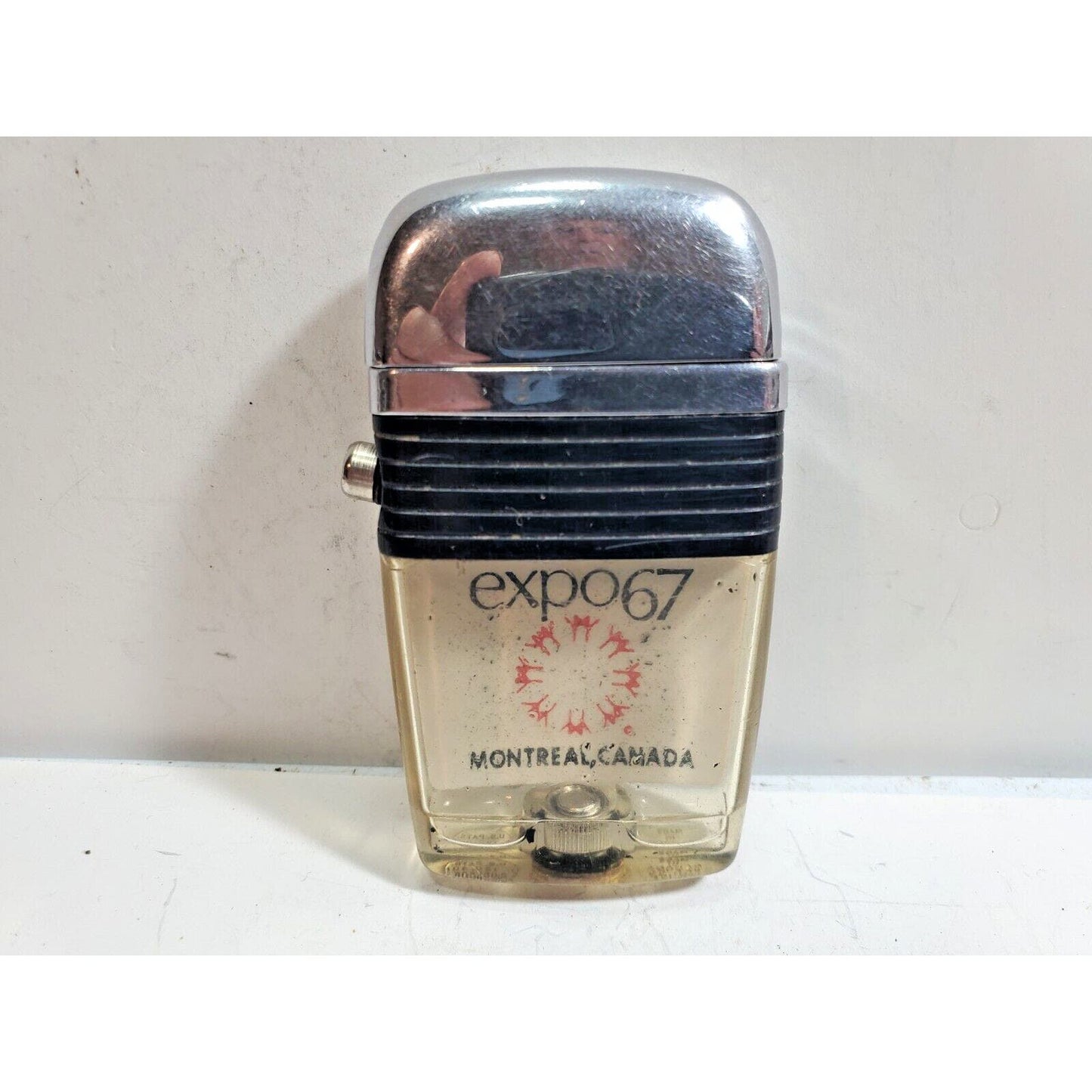Vintage Working Scripto VU Lighter Expo 67 Montreal Canada / Black Band 5999/29